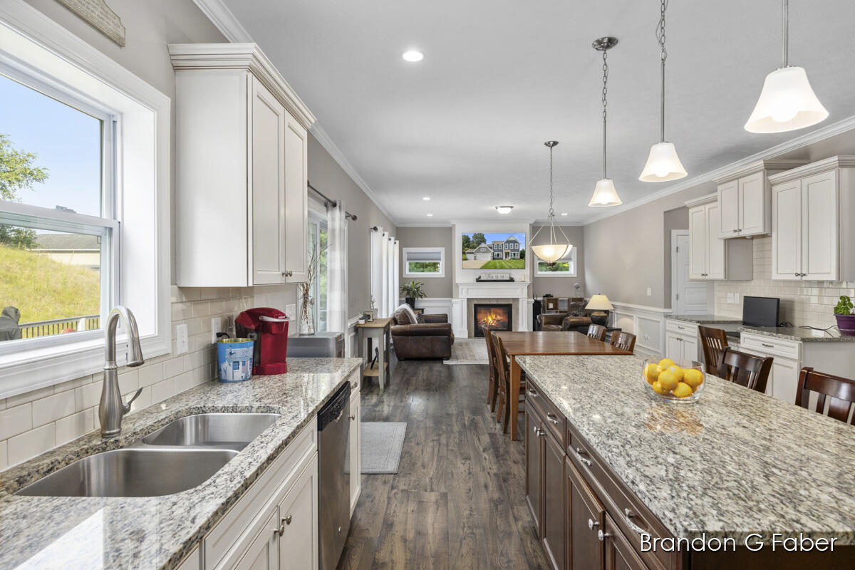 6745 Chancery Drive SE