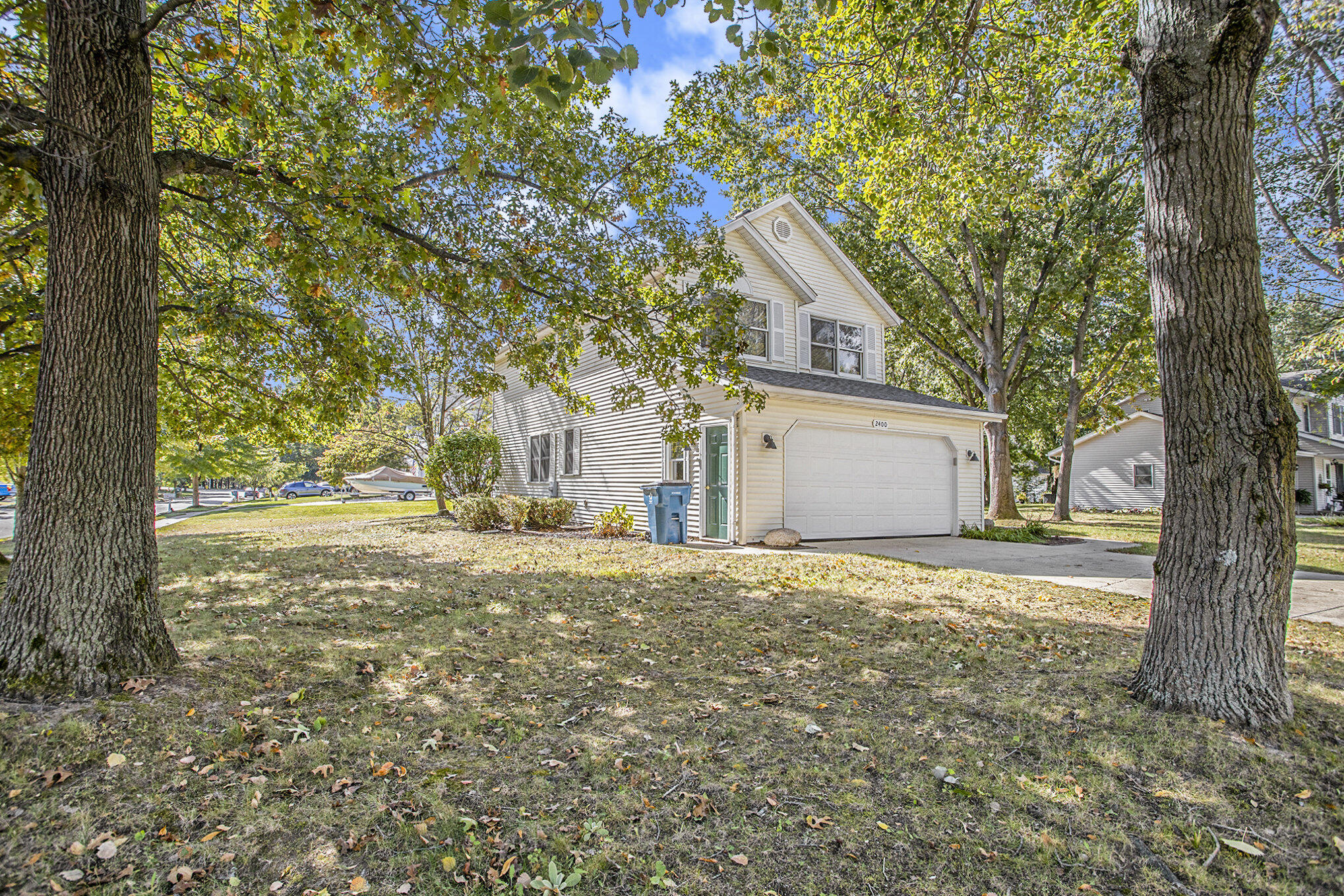 2400 Bay Side Avenue