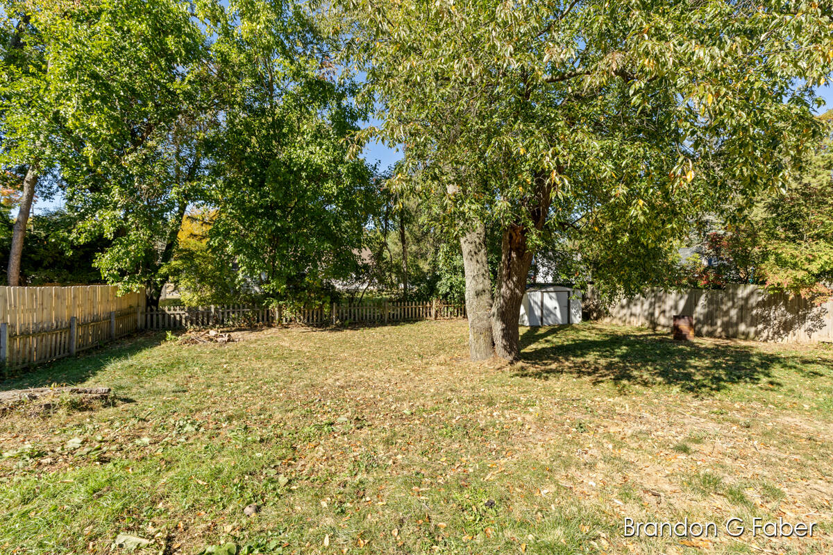 3117 Waterford Avenue NE