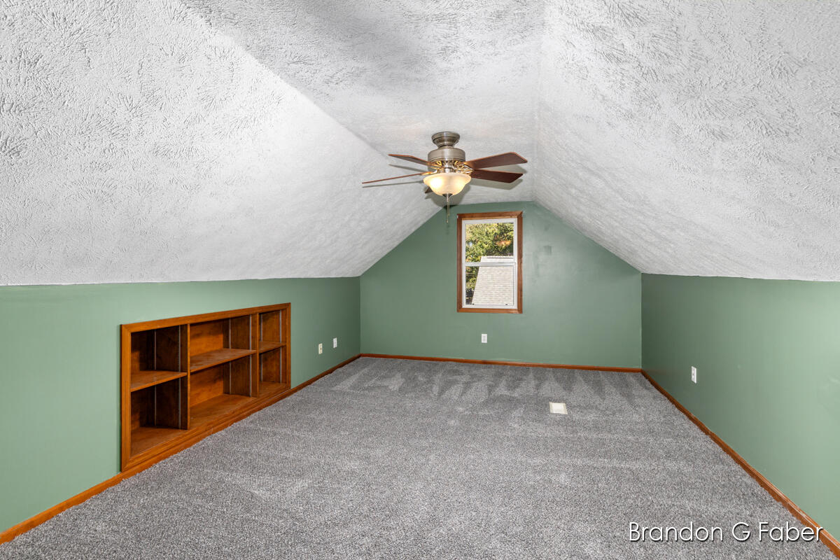 3117 Waterford Avenue NE