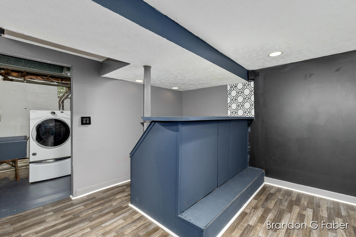 3117 Waterford Avenue NE