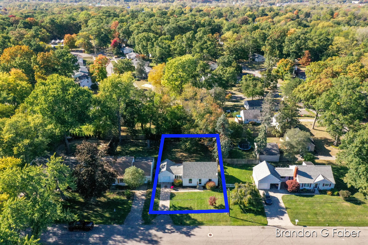 3117 Waterford Avenue NE