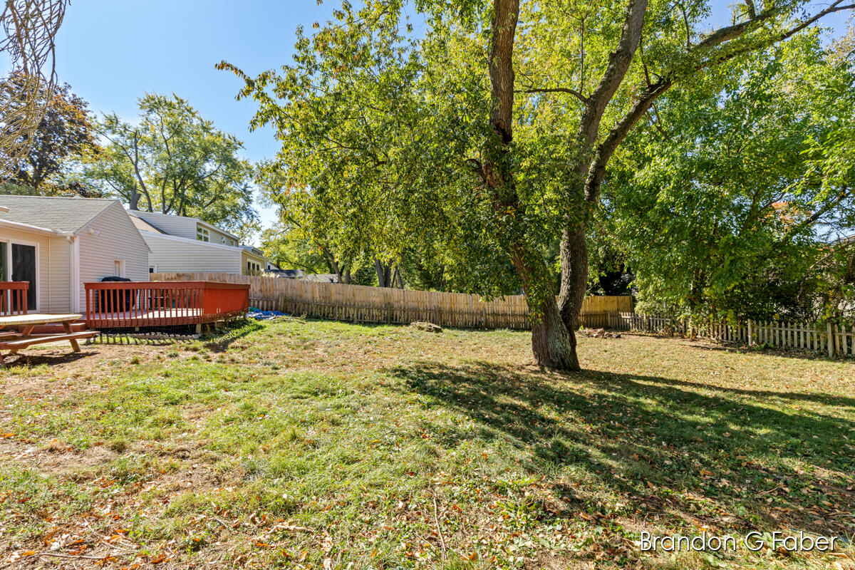 3117 Waterford Avenue NE