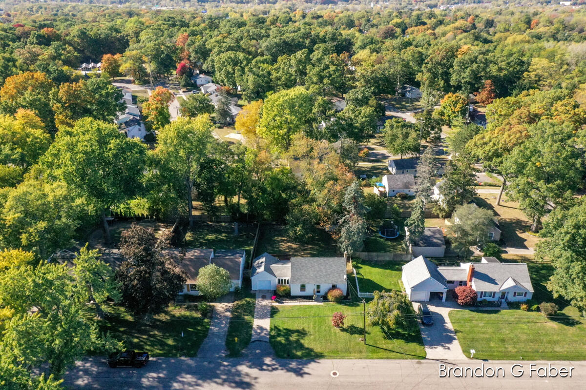 3117 Waterford Avenue NE