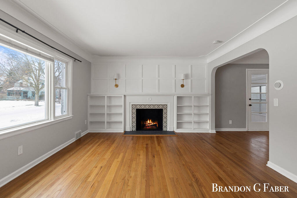 2448 College Avenue SE