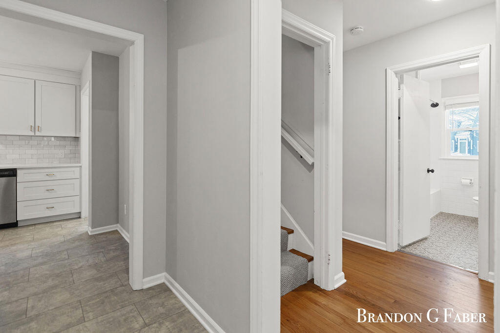 2448 College Avenue SE