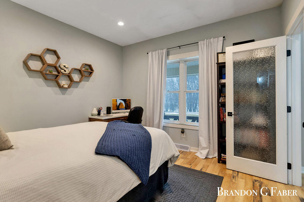 7349 Clearview Drive