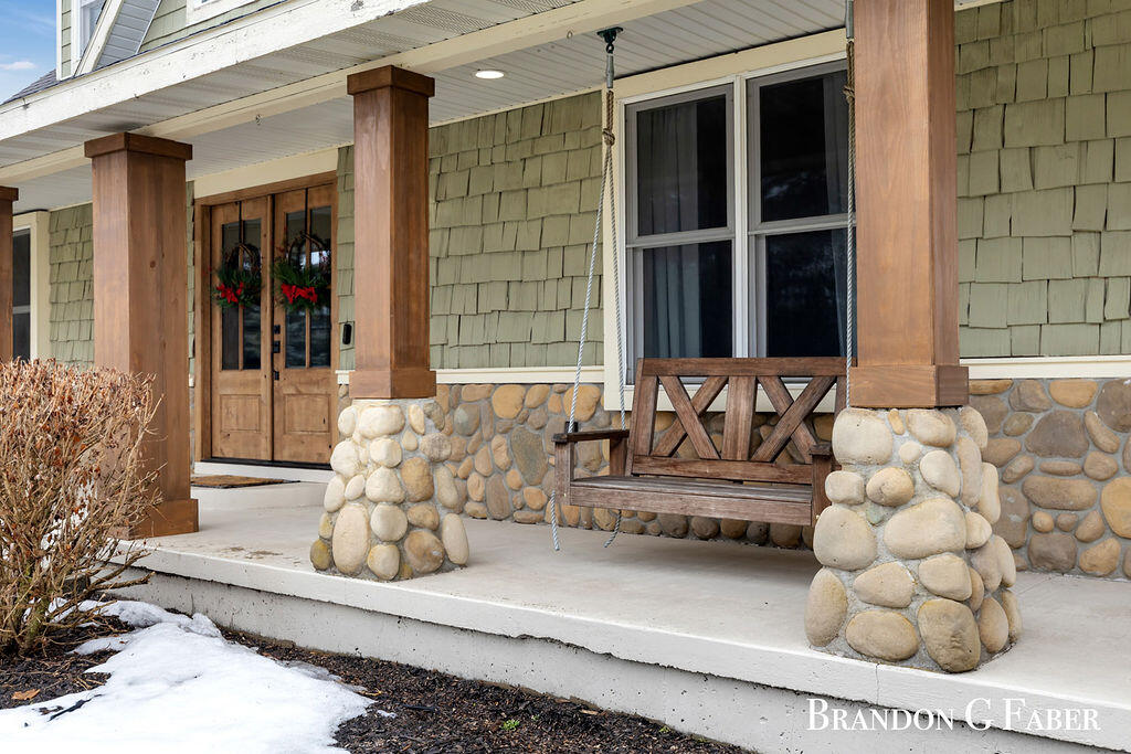 7349 Clearview Drive