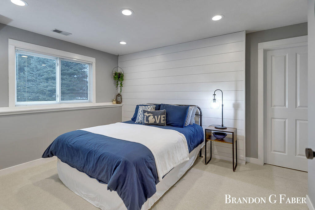 7349 Clearview Drive