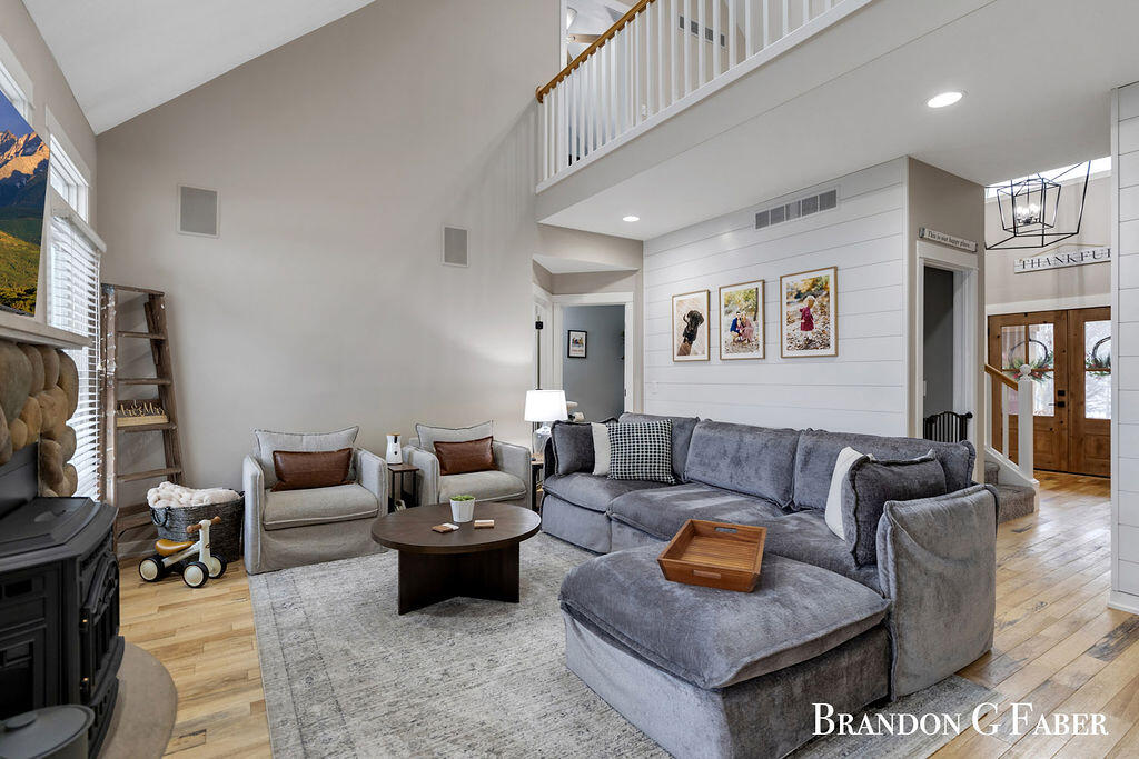 7349 Clearview Drive