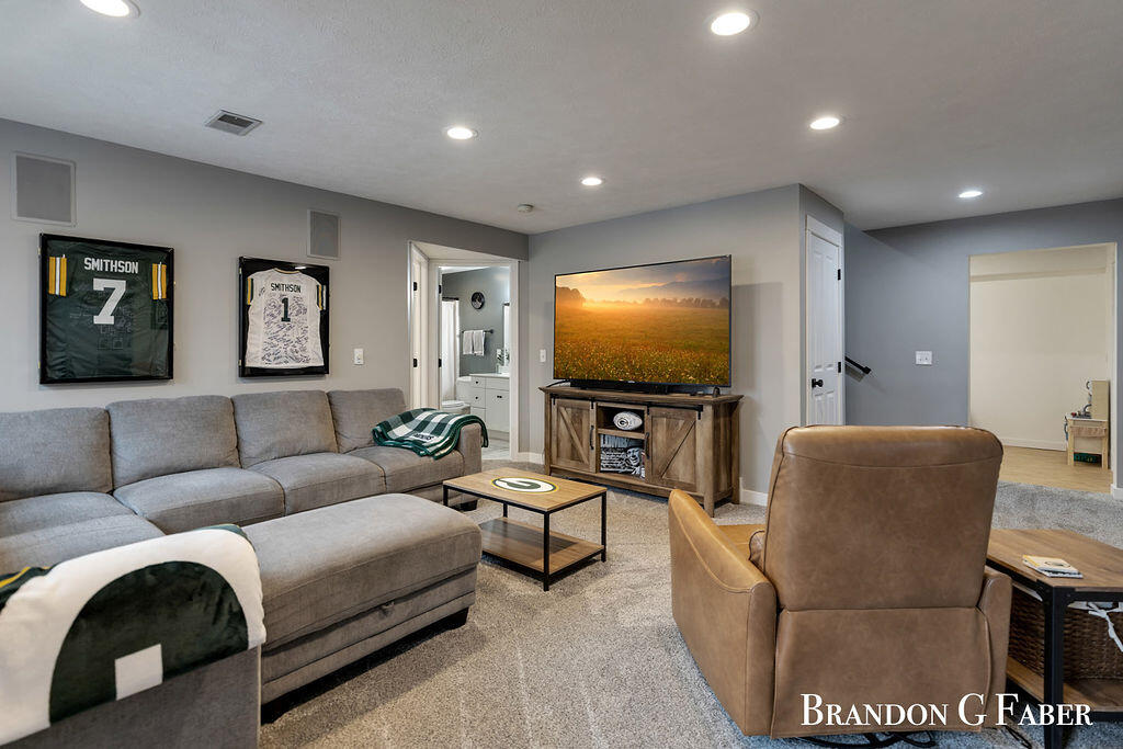 7349 Clearview Drive