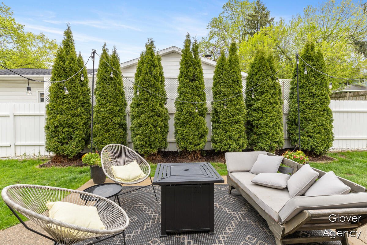 200 Edison Park Avenue NW