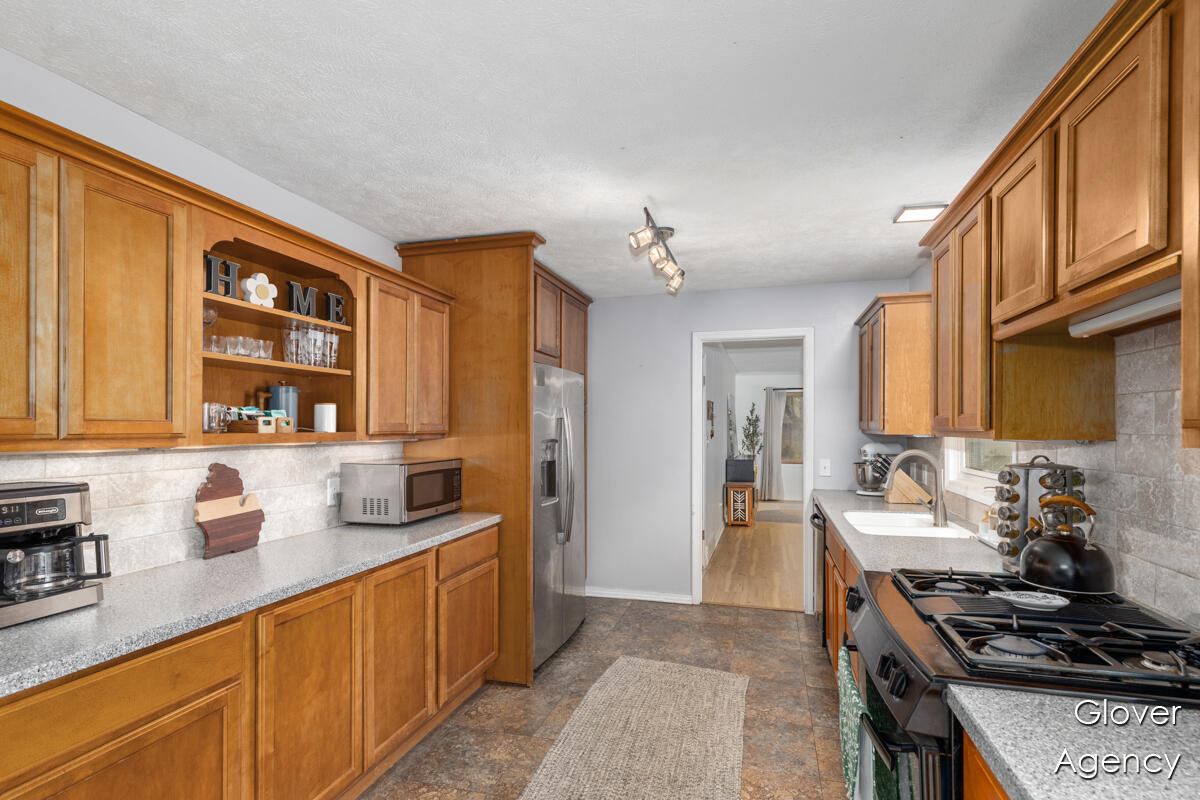 200 Edison Park Avenue NW