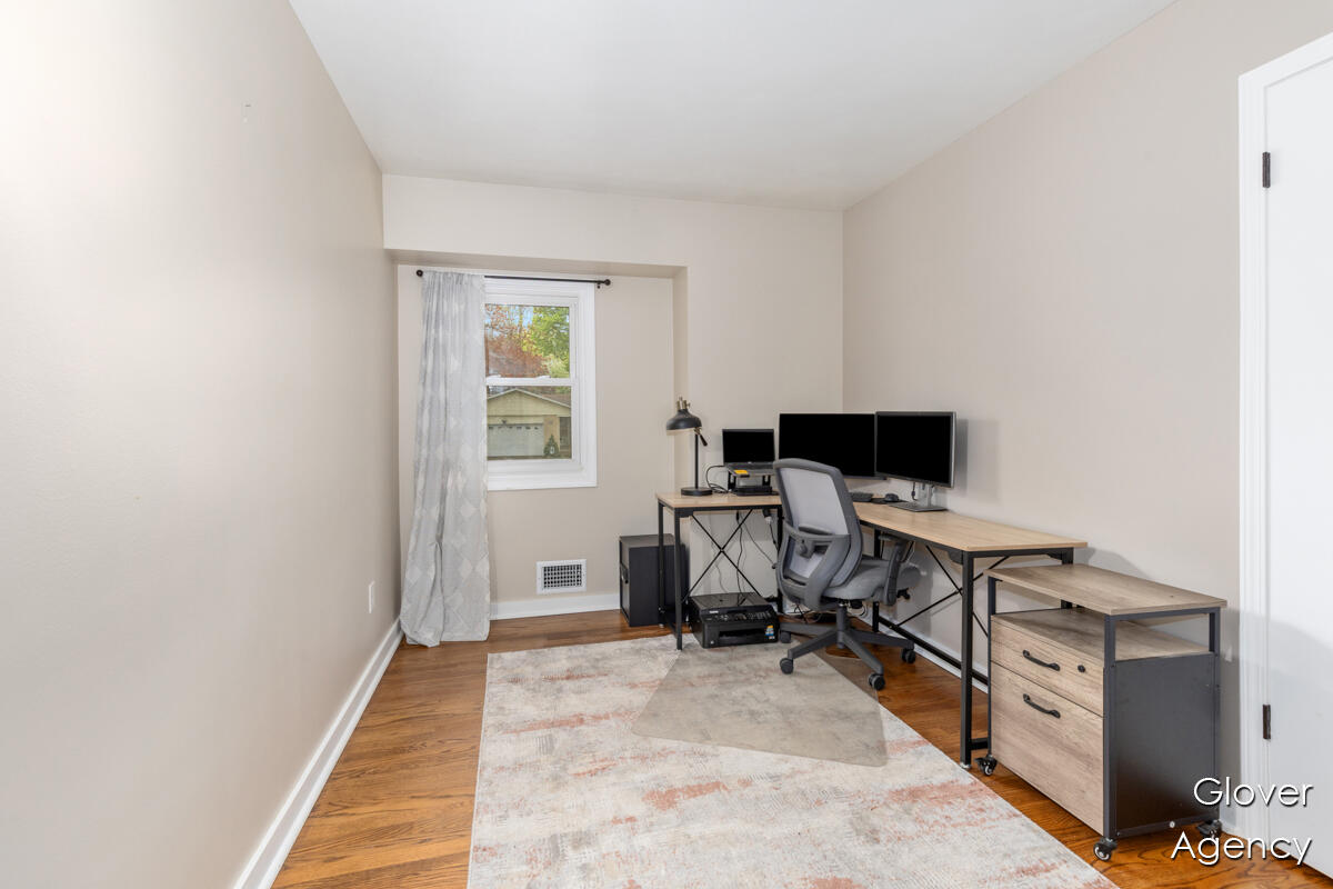 200 Edison Park Avenue NW