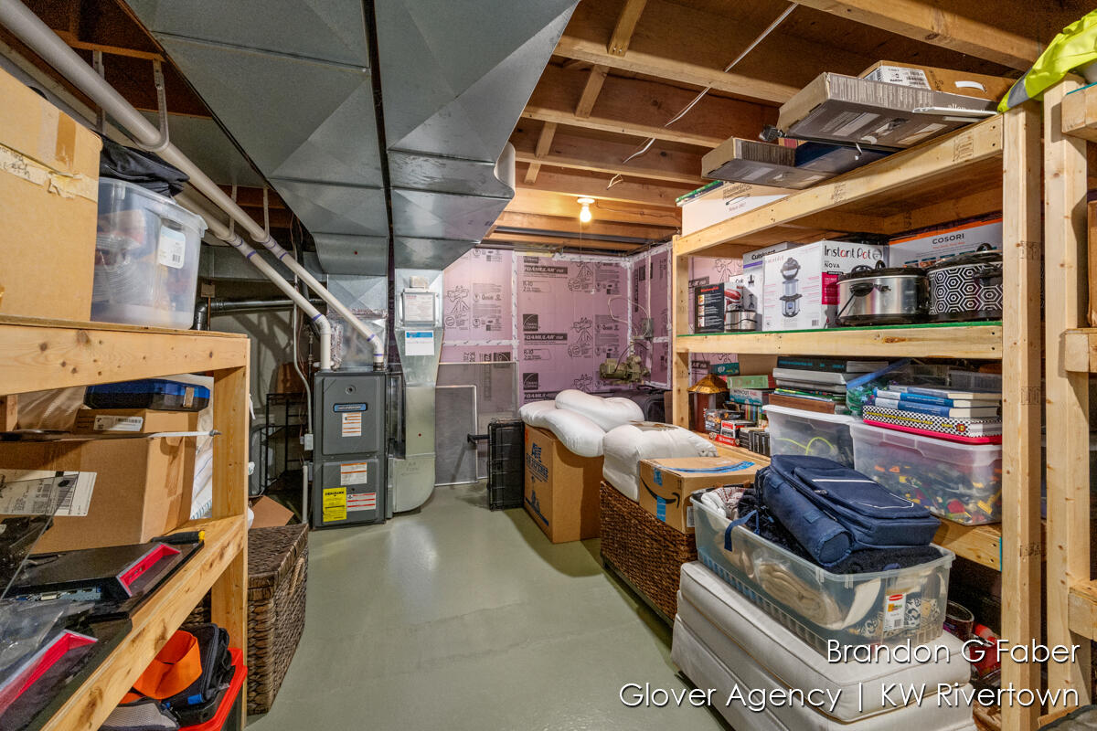 3395 Thistle Dhu Street NE