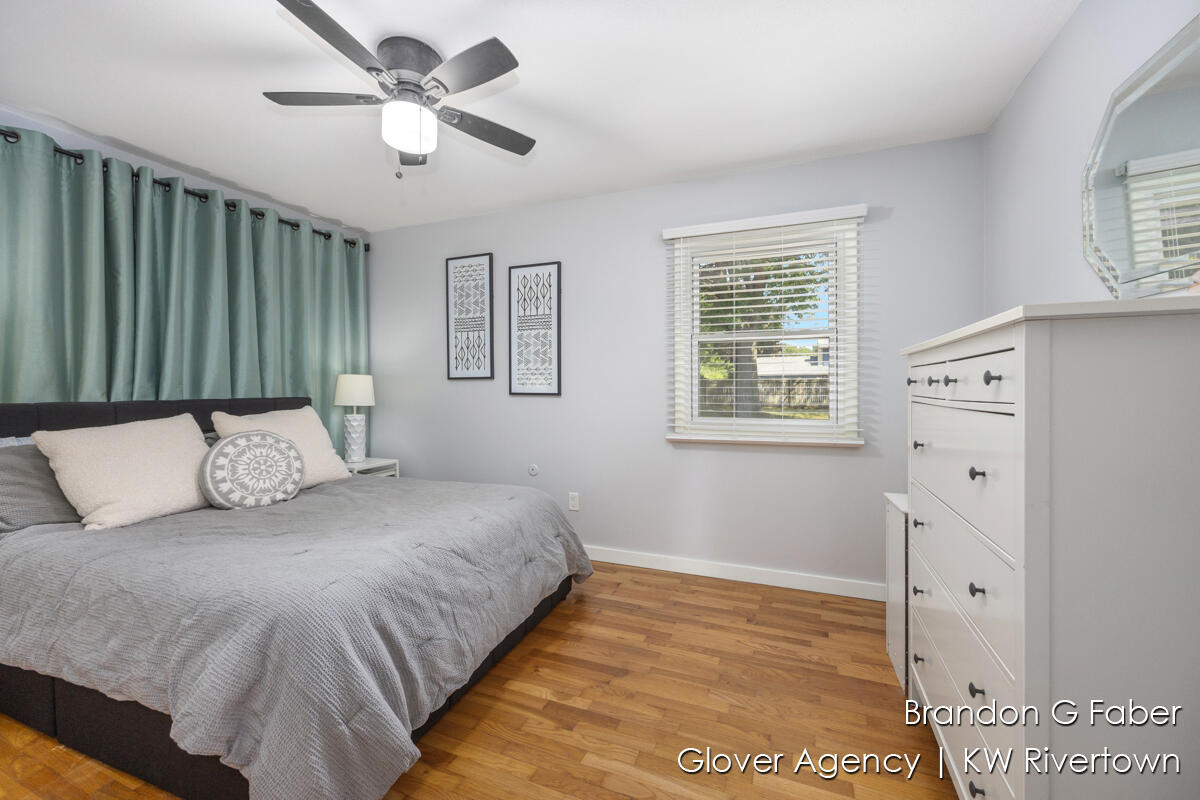 3395 Thistle Dhu Street NE