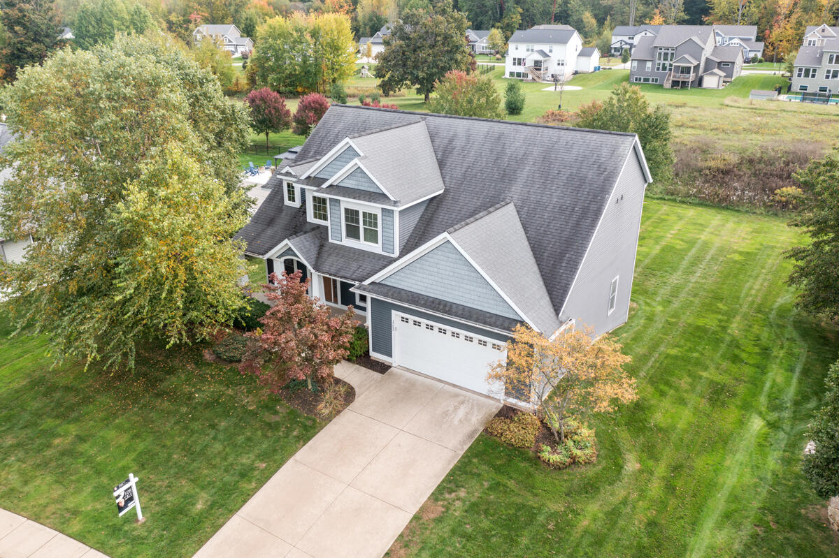 1752 Springwind Drive SW