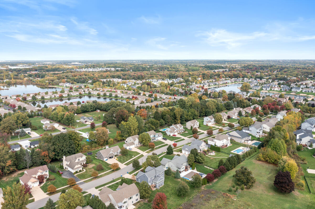 1752 Springwind Drive SW