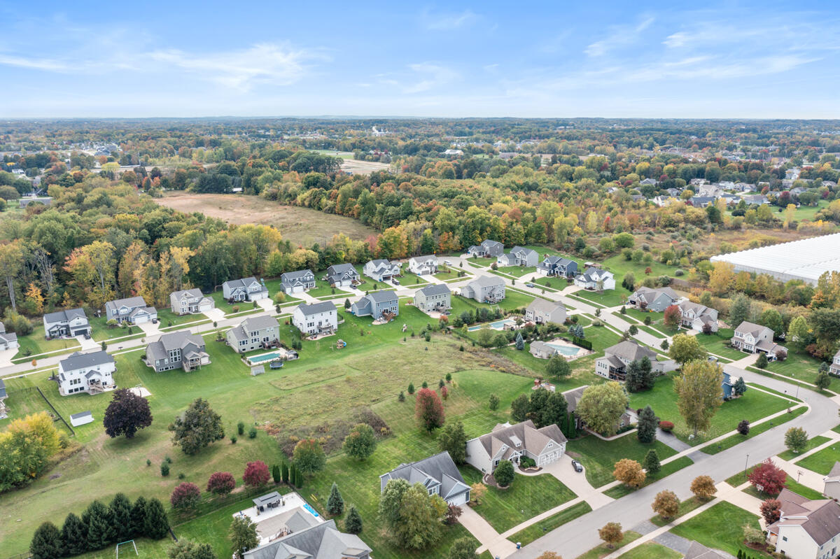 1752 Springwind Drive SW