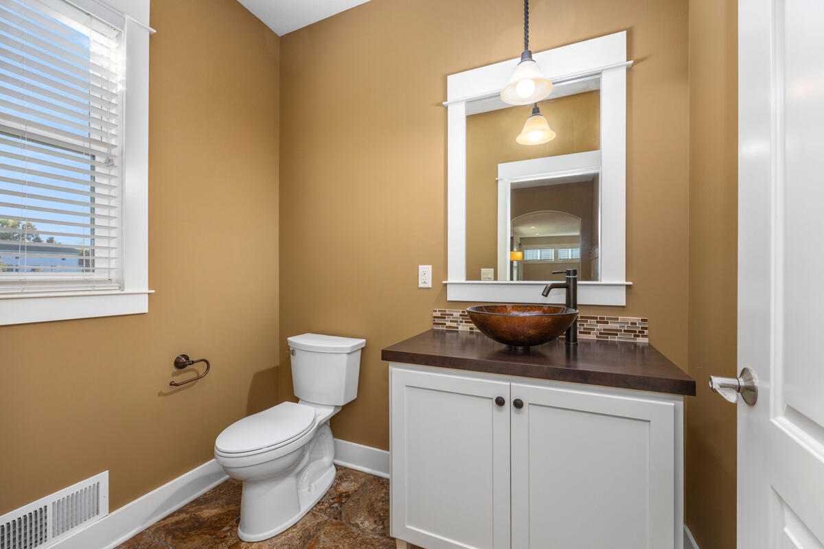 1752 Springwind Drive SW