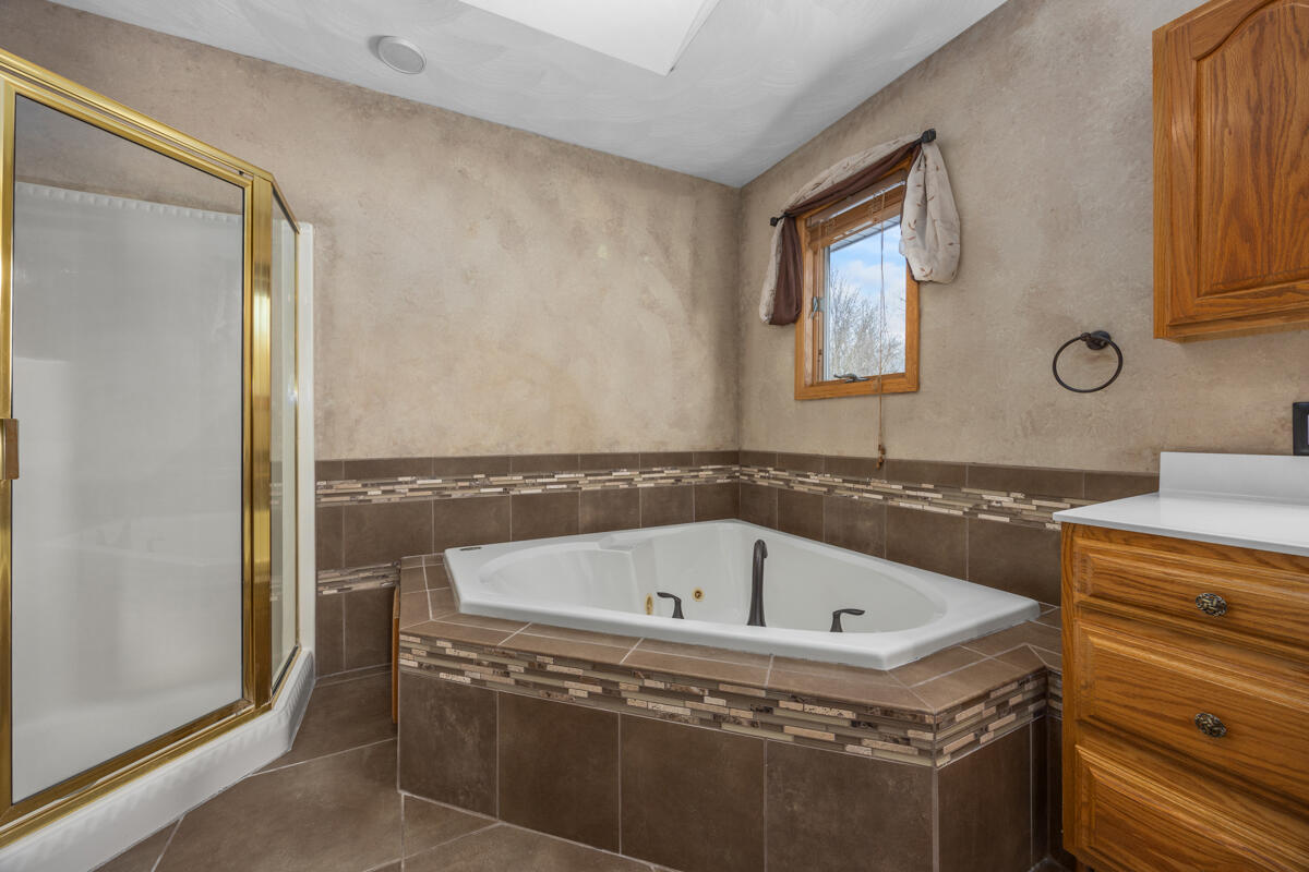 6185 Willow Run Drive