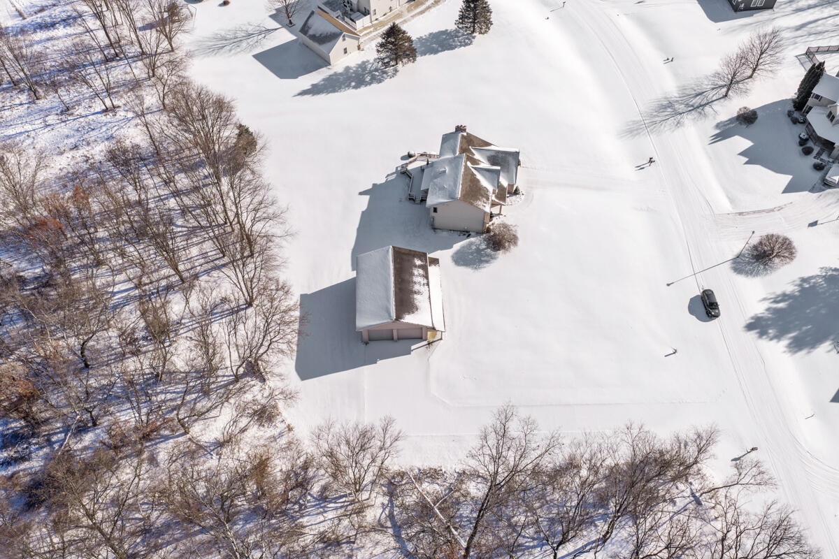 6185 Willow Run Drive