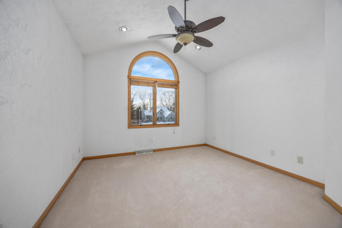 6185 Willow Run Drive