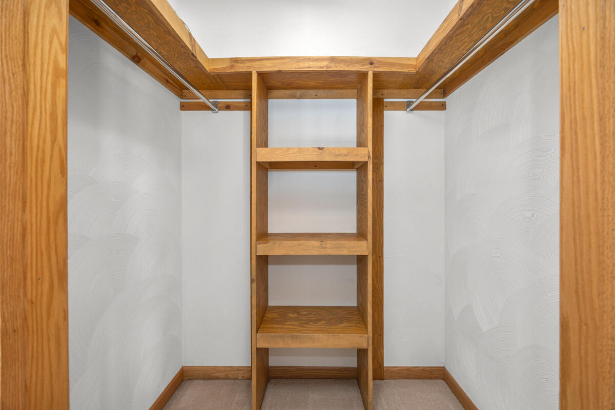 6185 Willow Run Drive