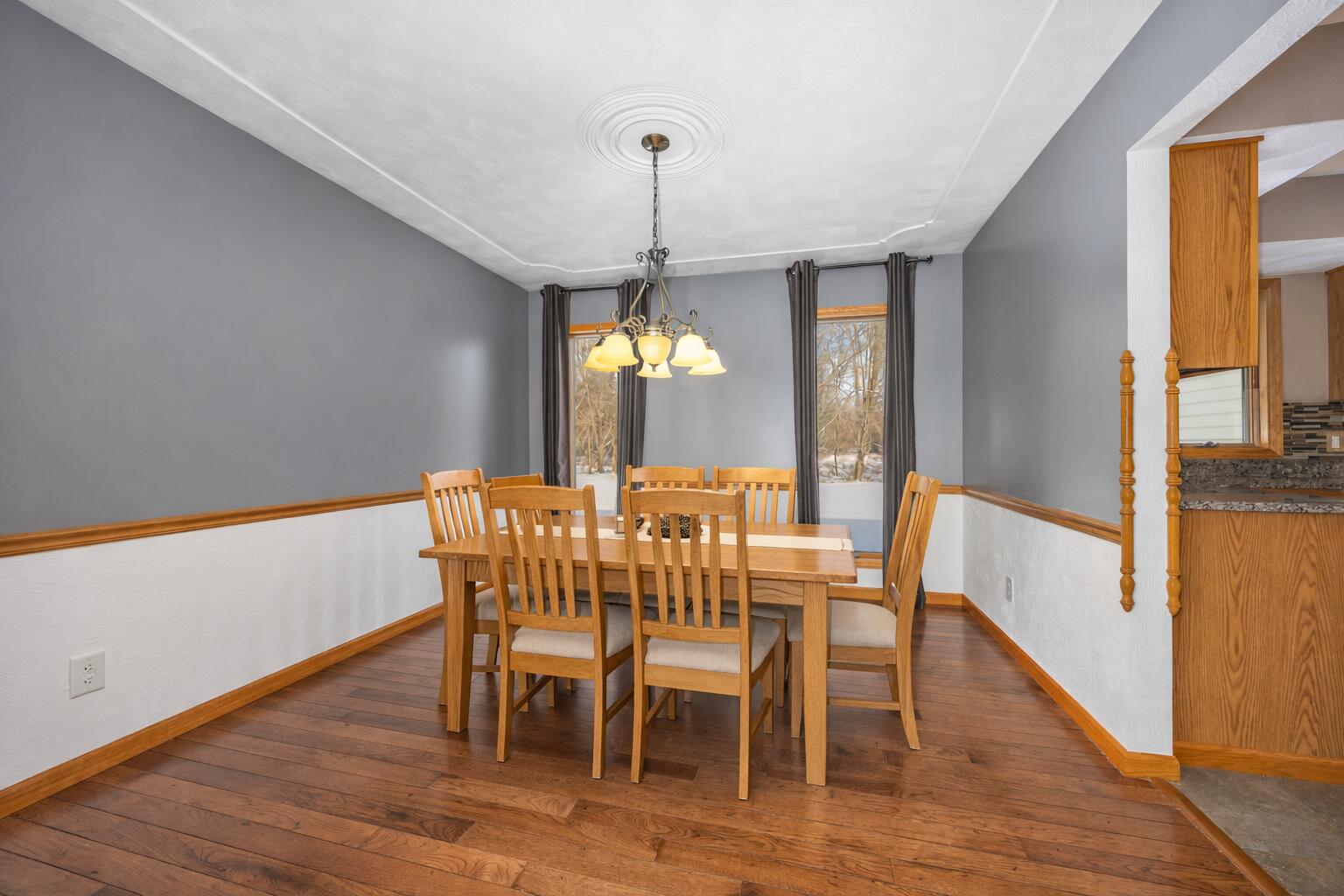 6185 Willow Run Drive