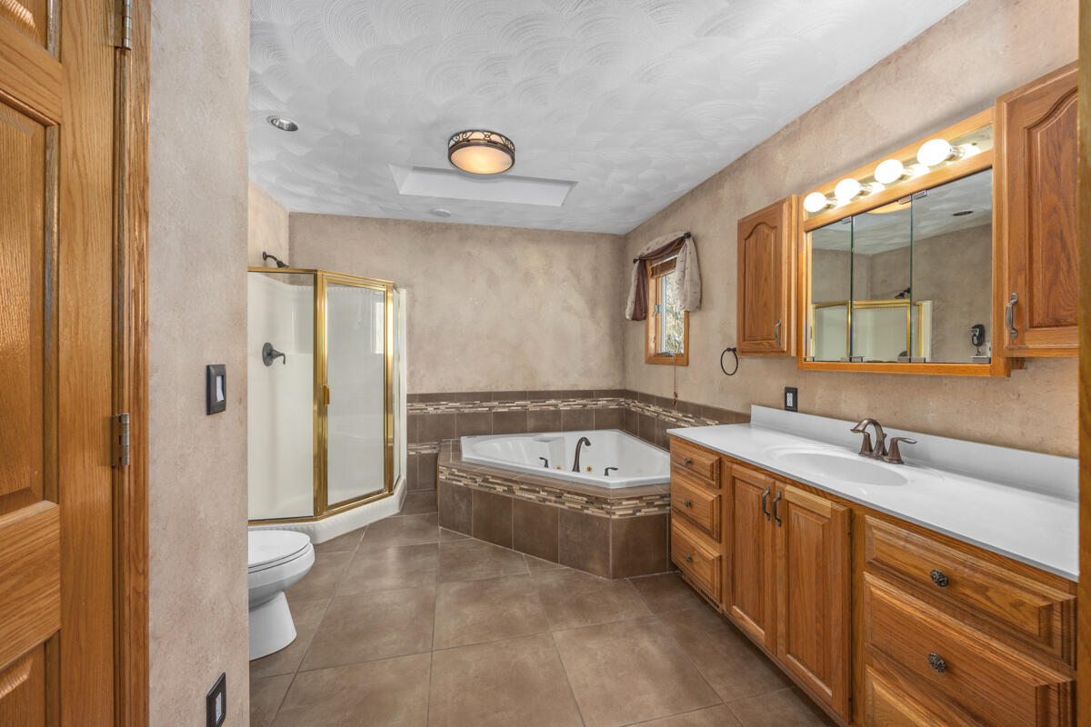 6185 Willow Run Drive