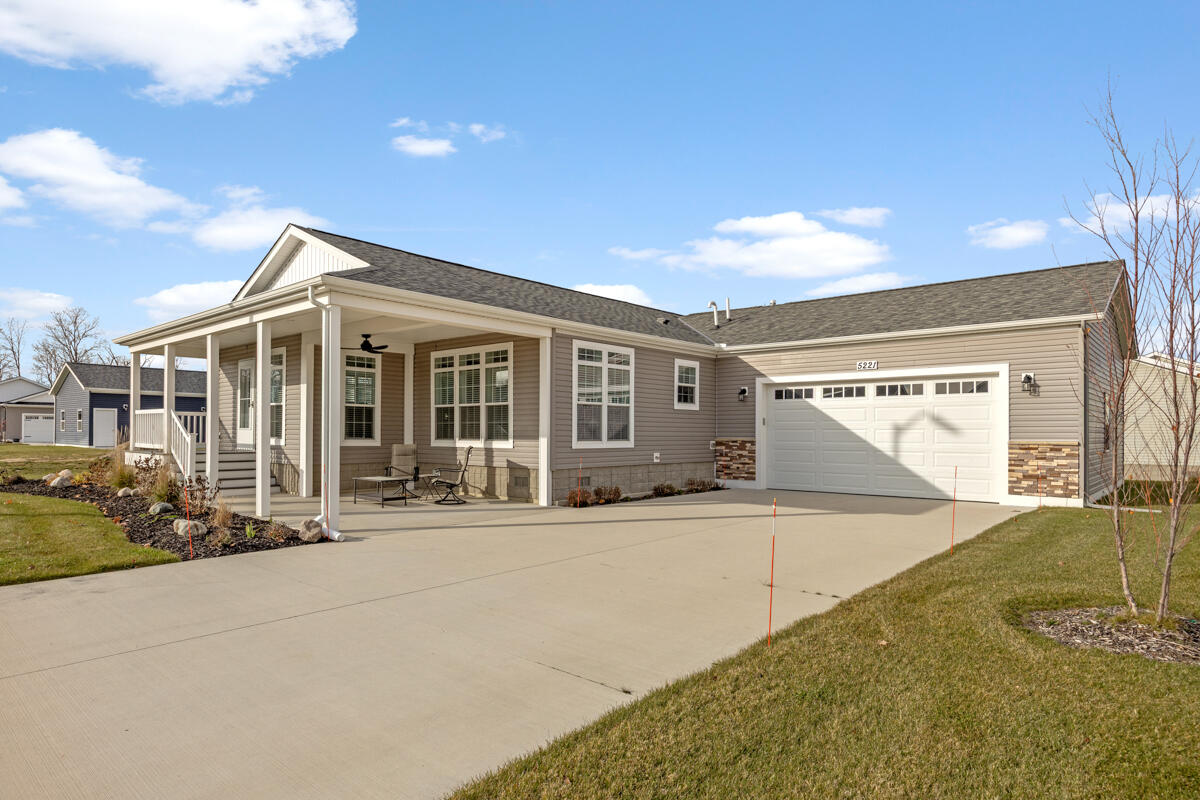 5221 Hollow Lane 170