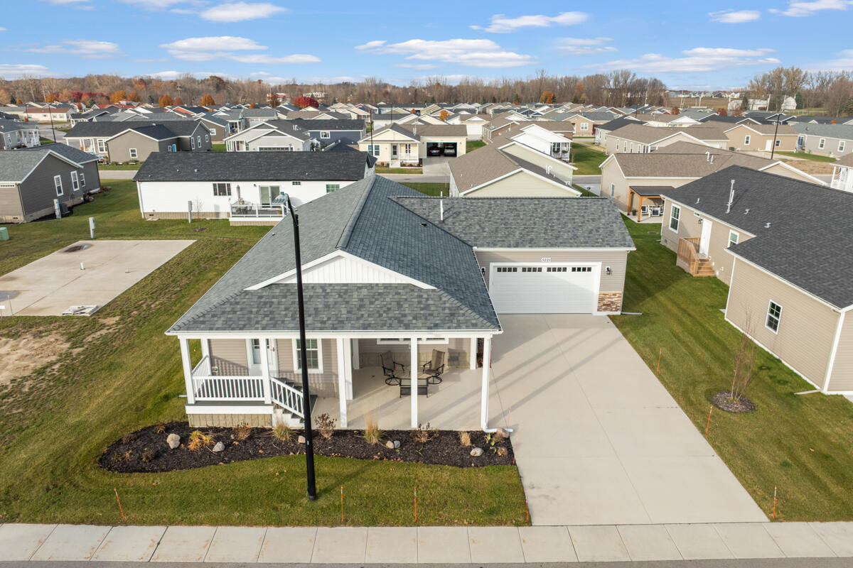 5221 Hollow Lane 170