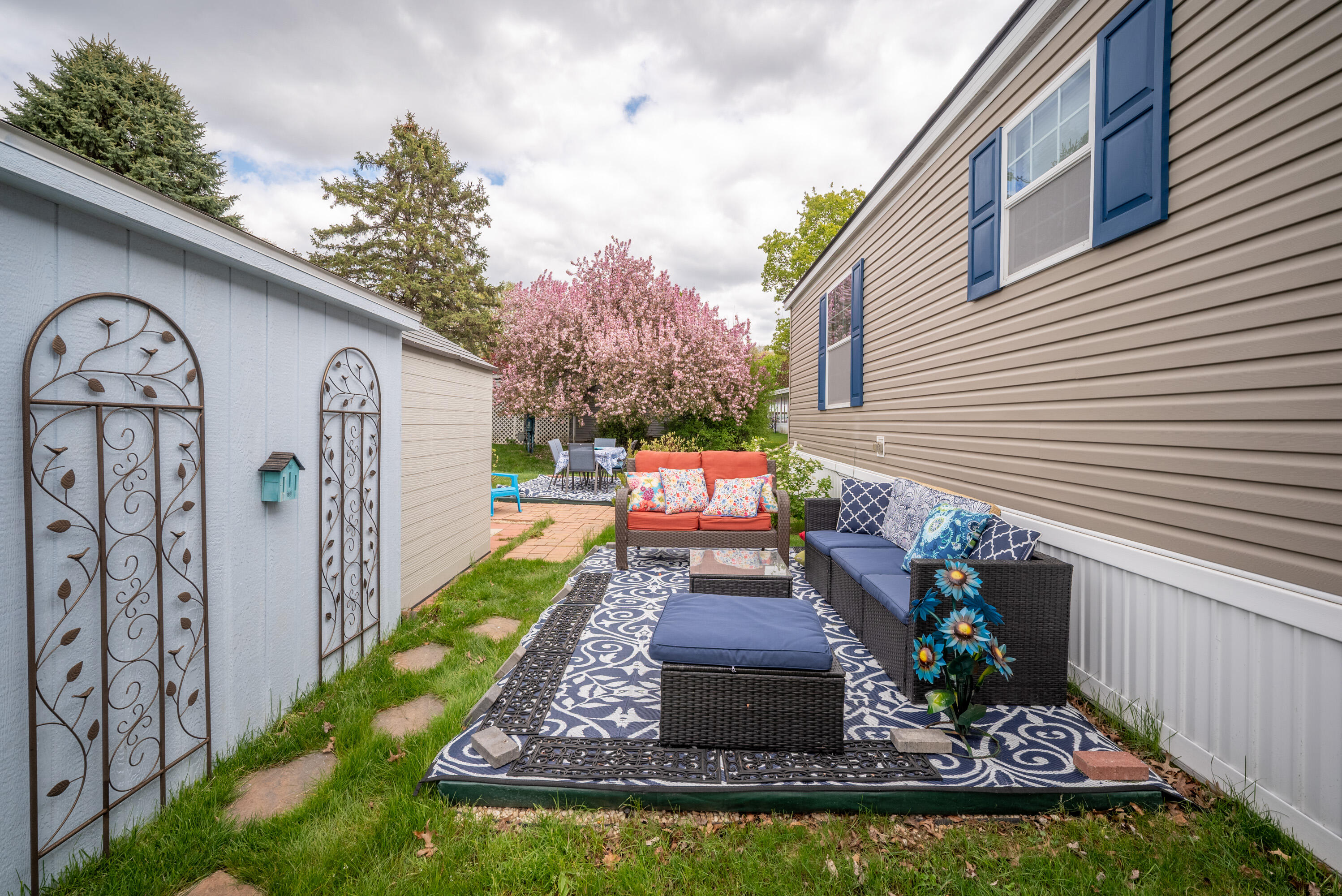 183 Flicker Street