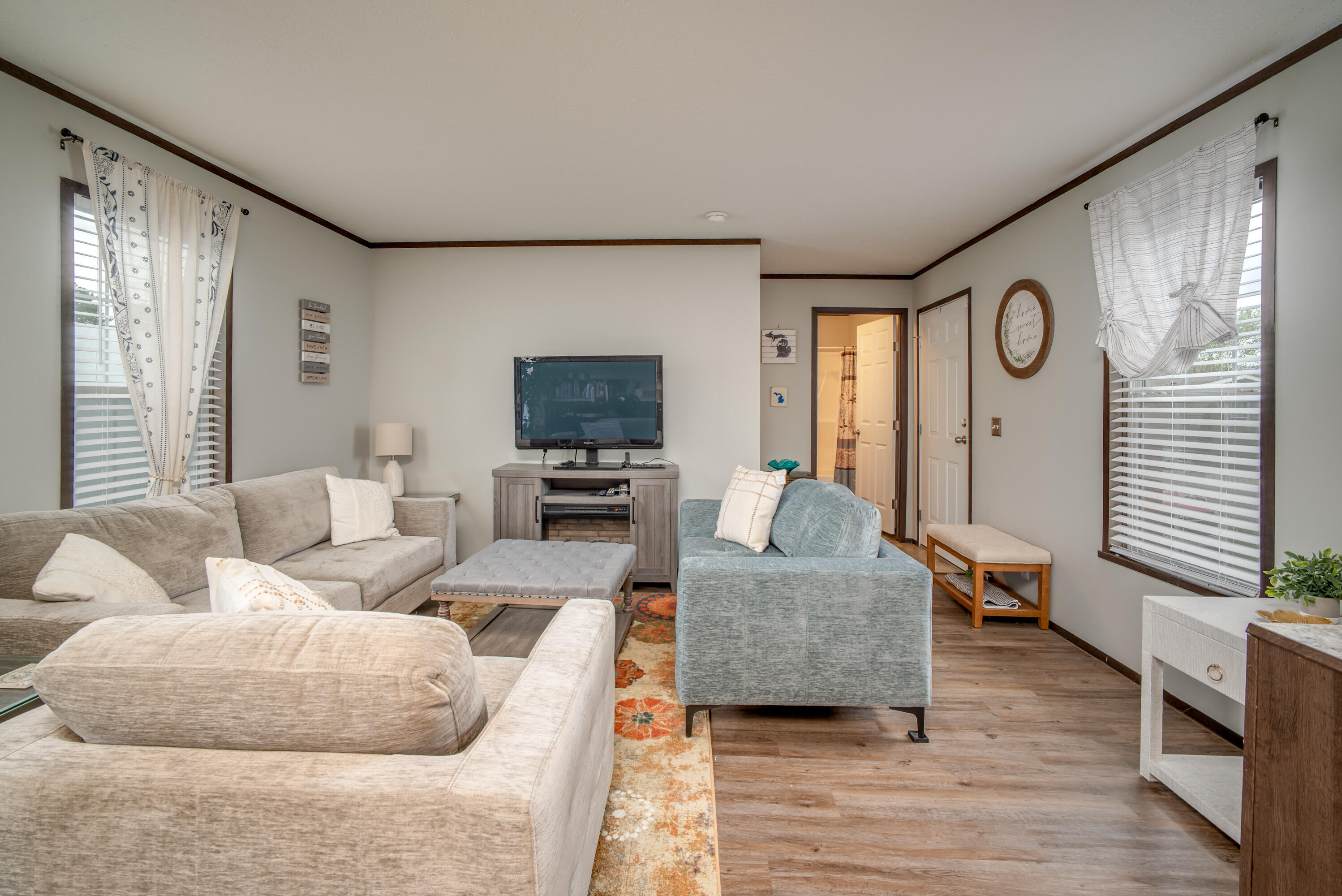 183 Flicker Street
