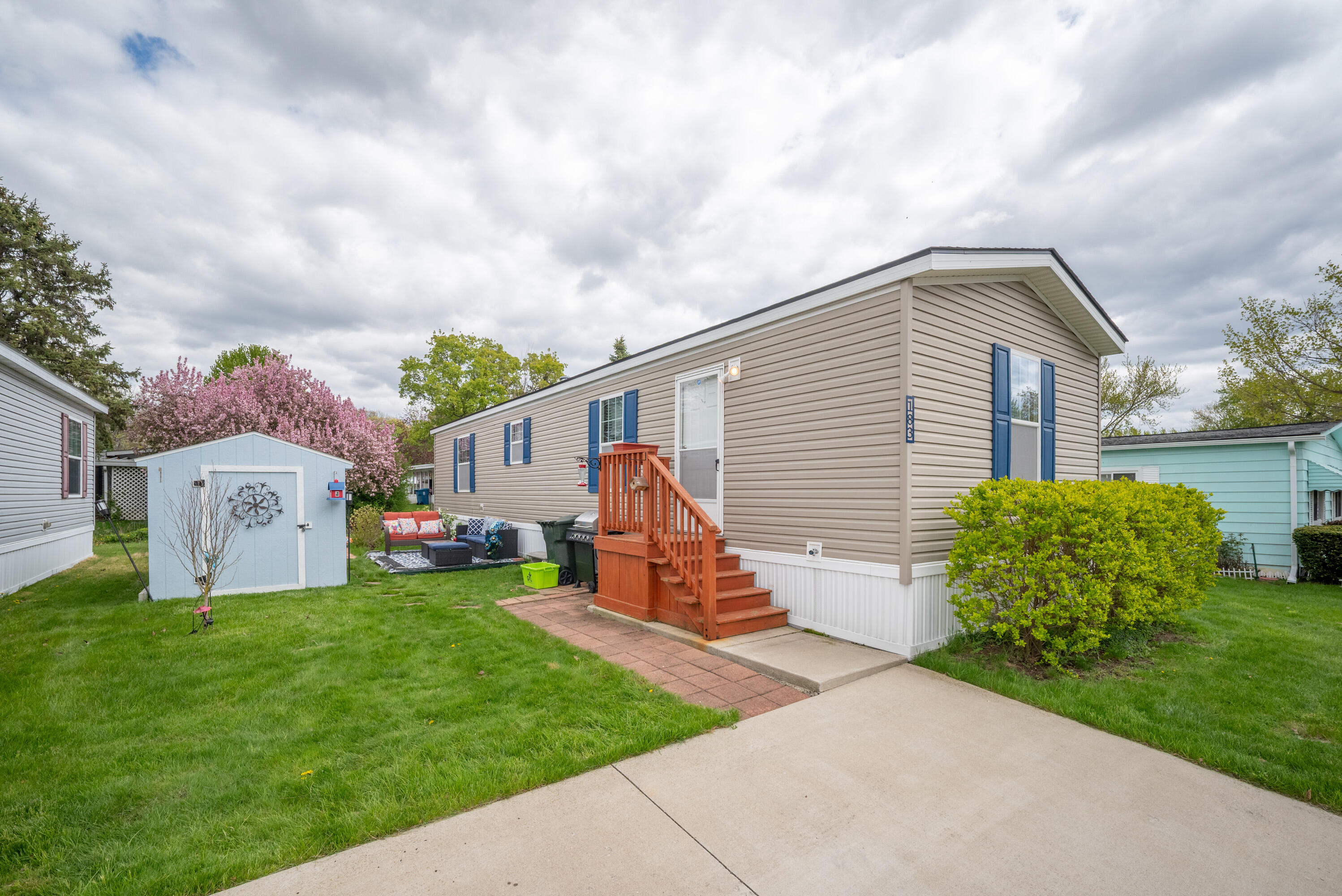 183 Flicker Street