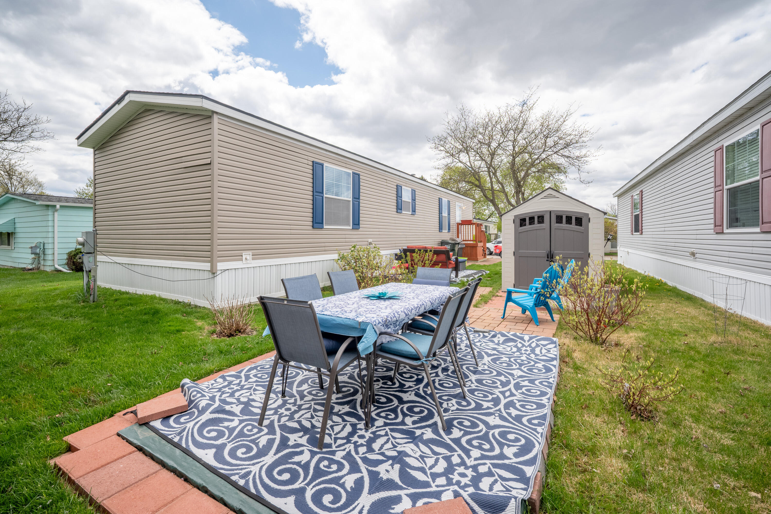 183 Flicker Street
