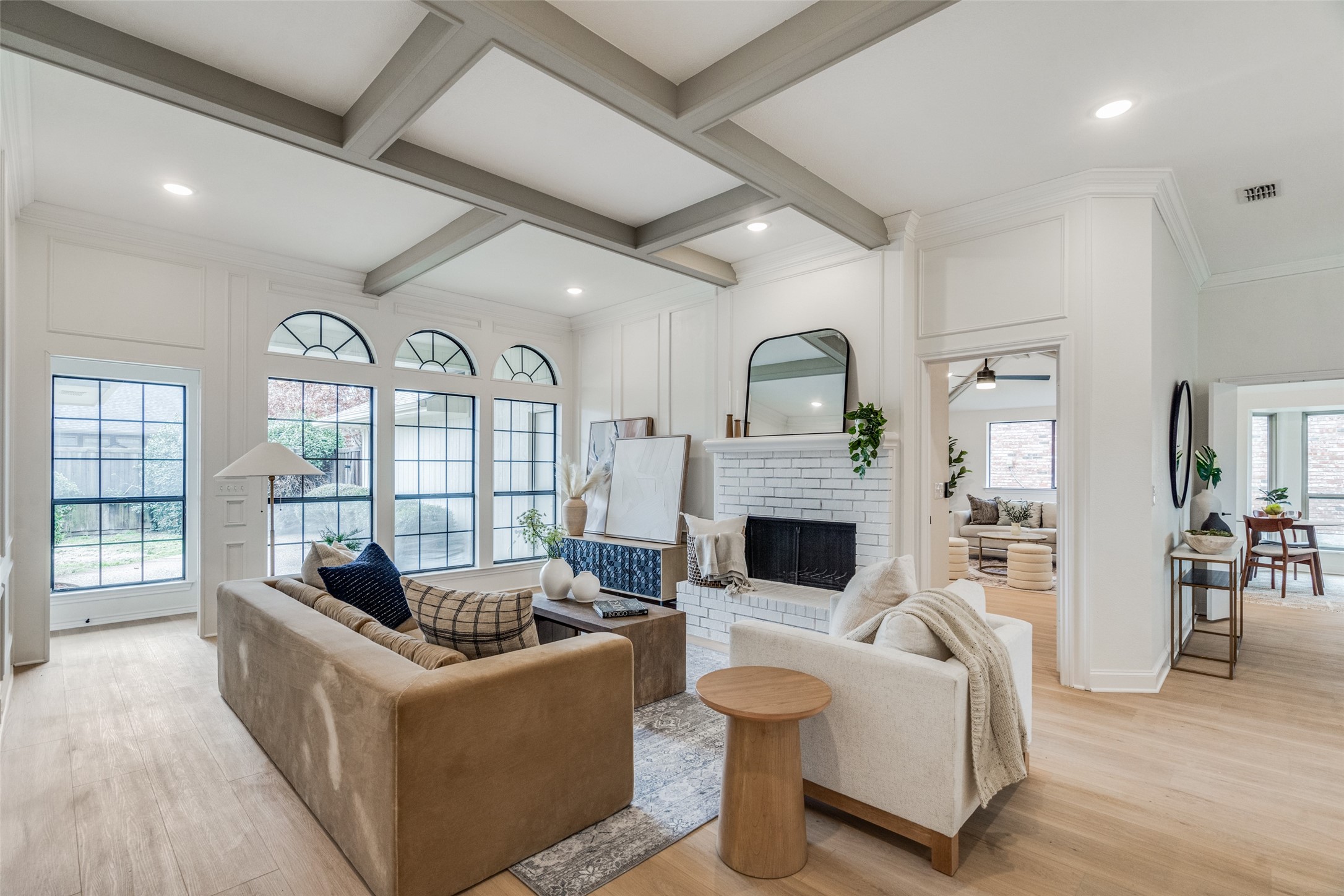 6509 Mission Ridge Road