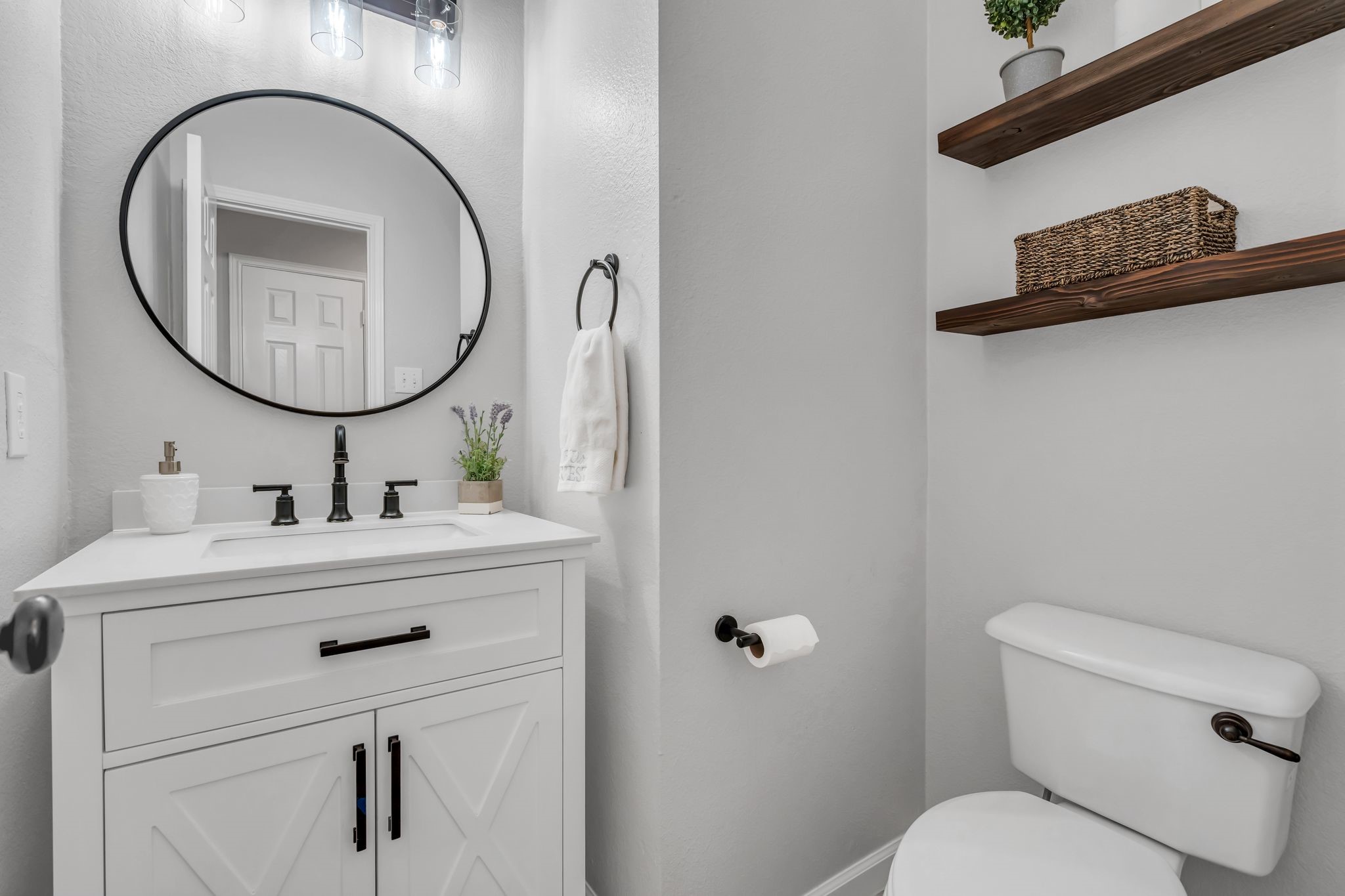 1456 Hollow Ridge Drive