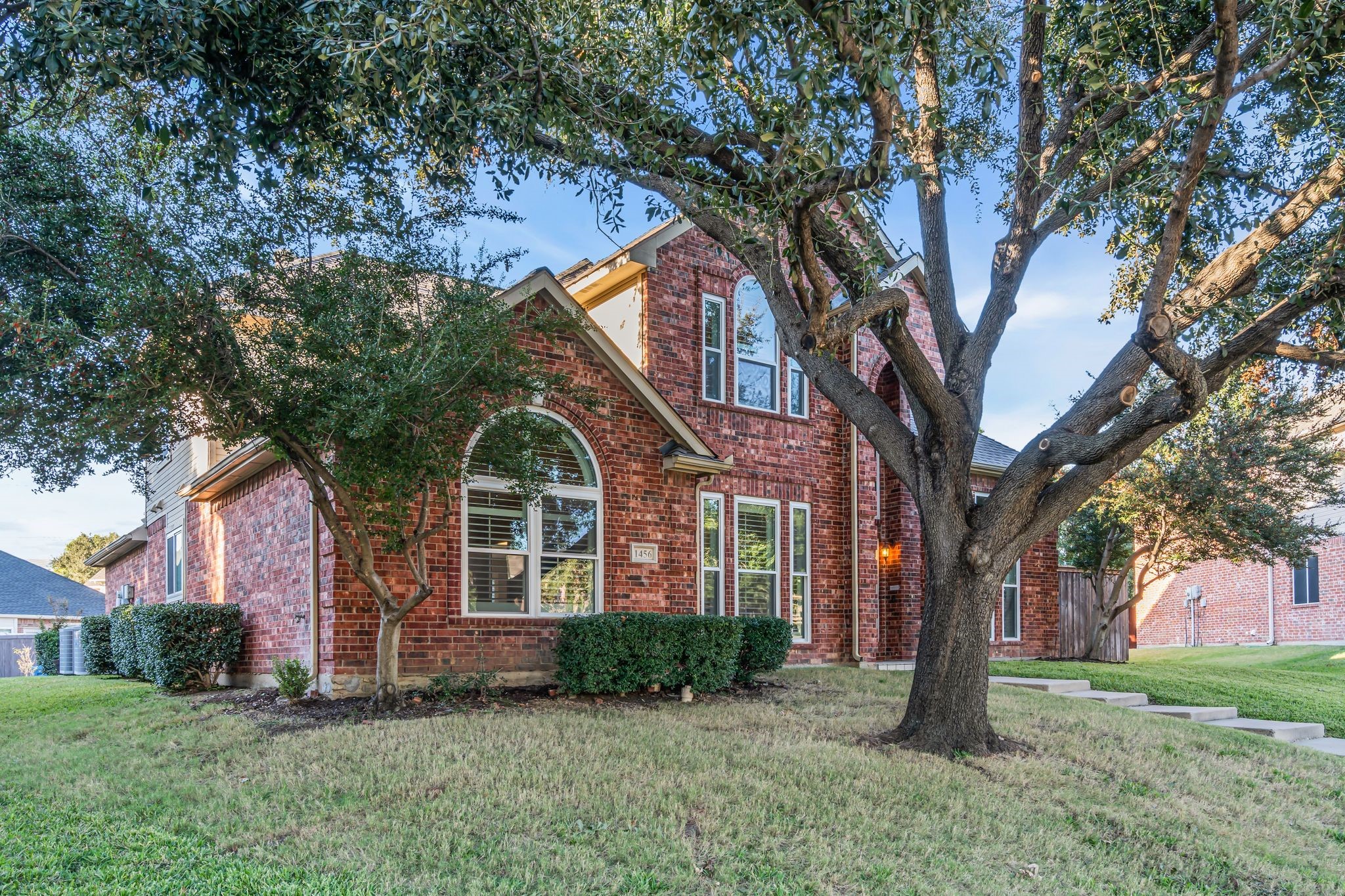 1456 Hollow Ridge Drive