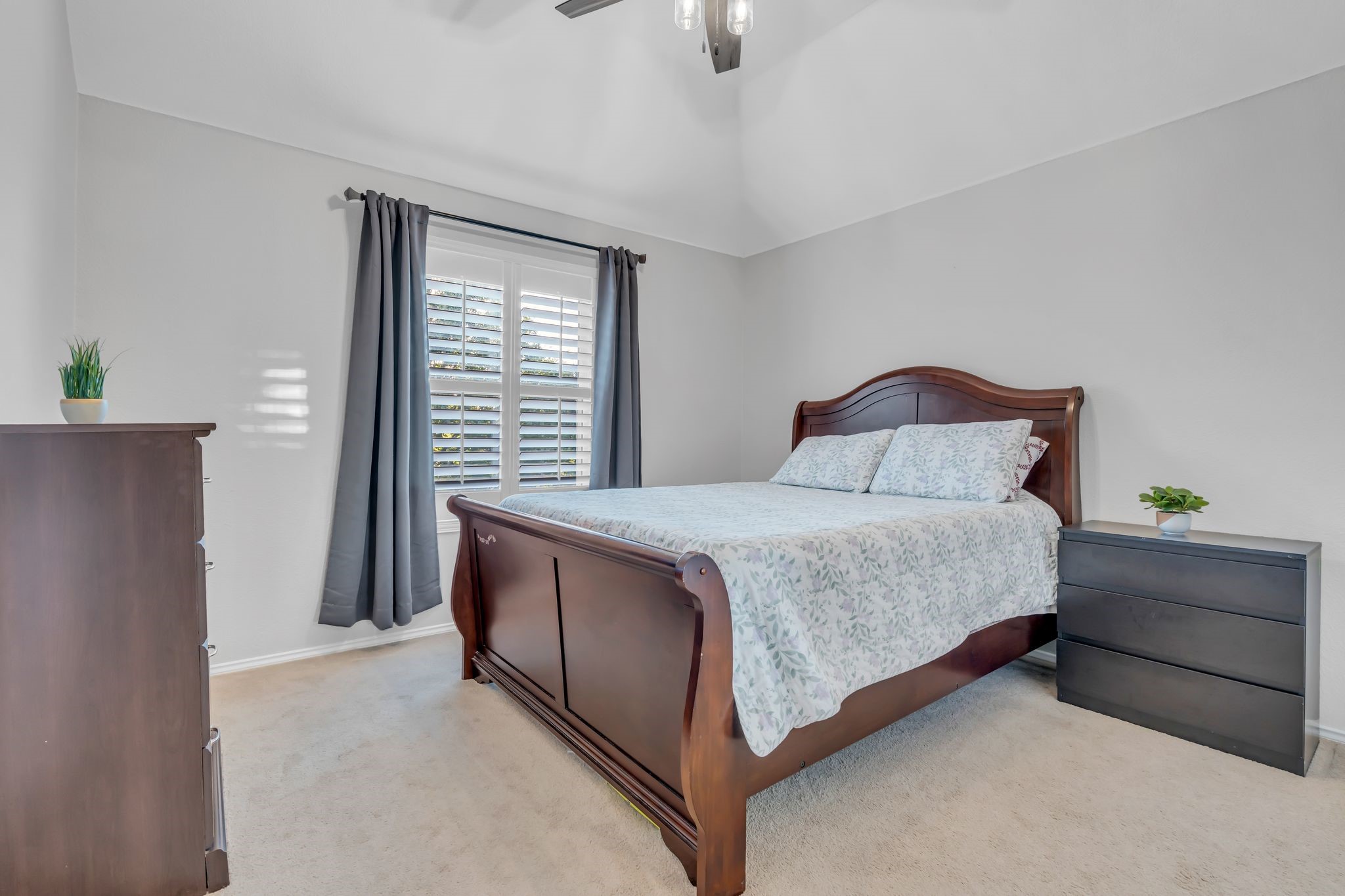 1456 Hollow Ridge Drive