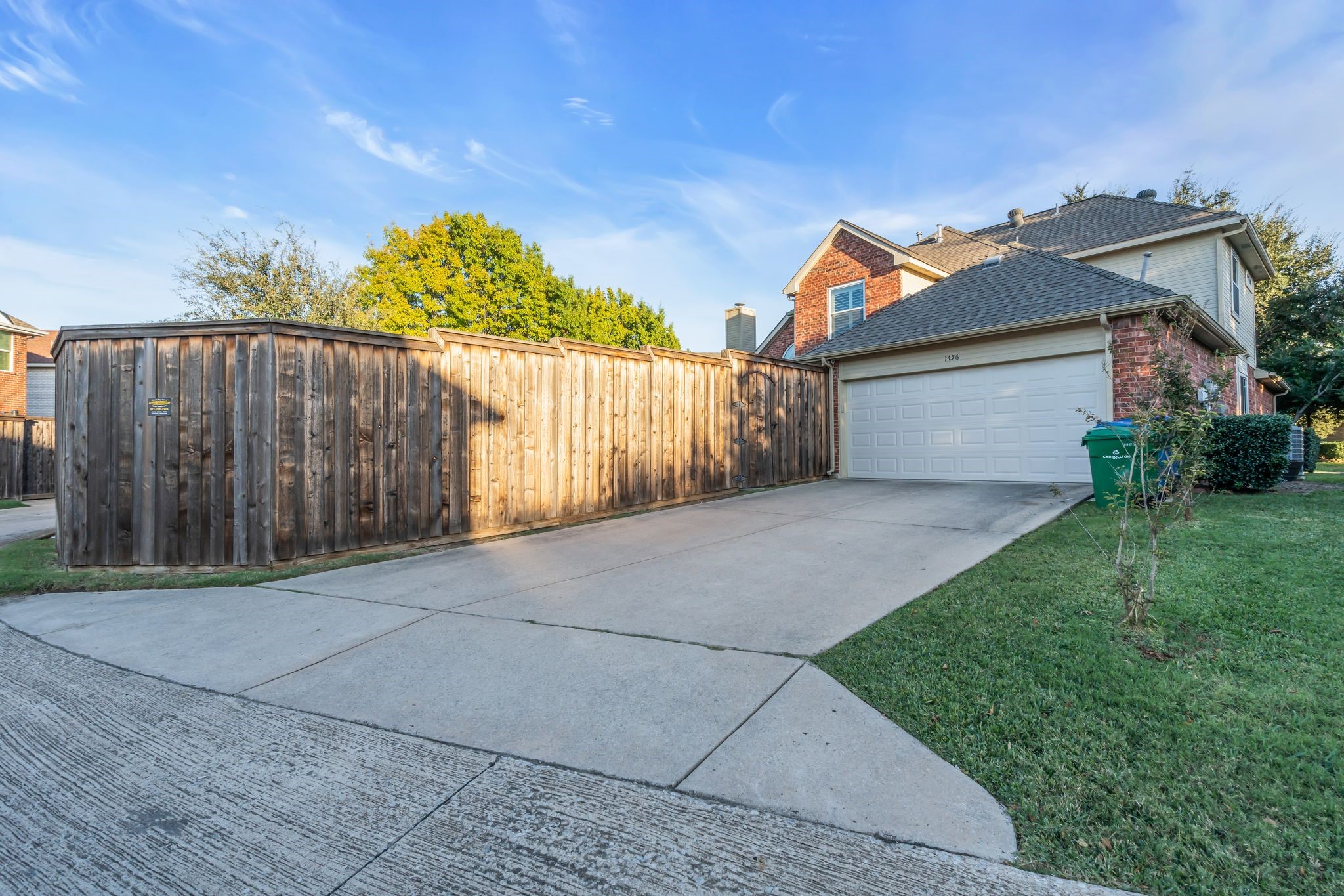 1456 Hollow Ridge Drive