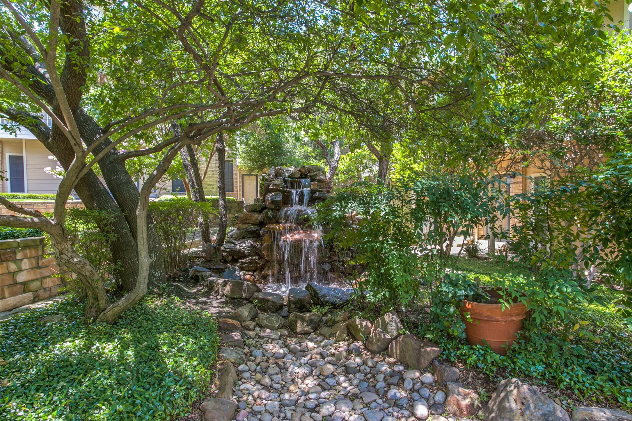 14333 Preston Road 2205