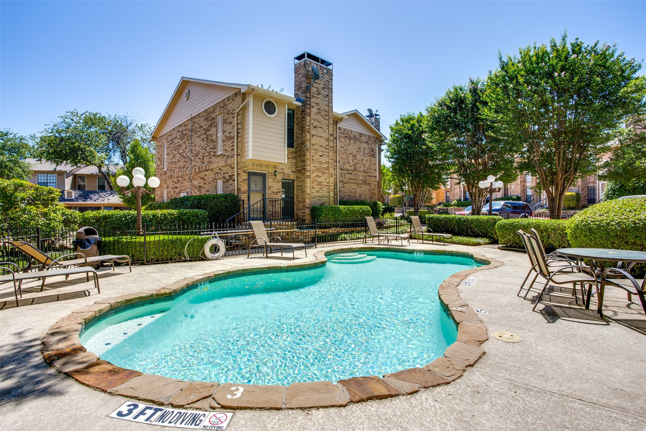 14333 Preston Road 2205