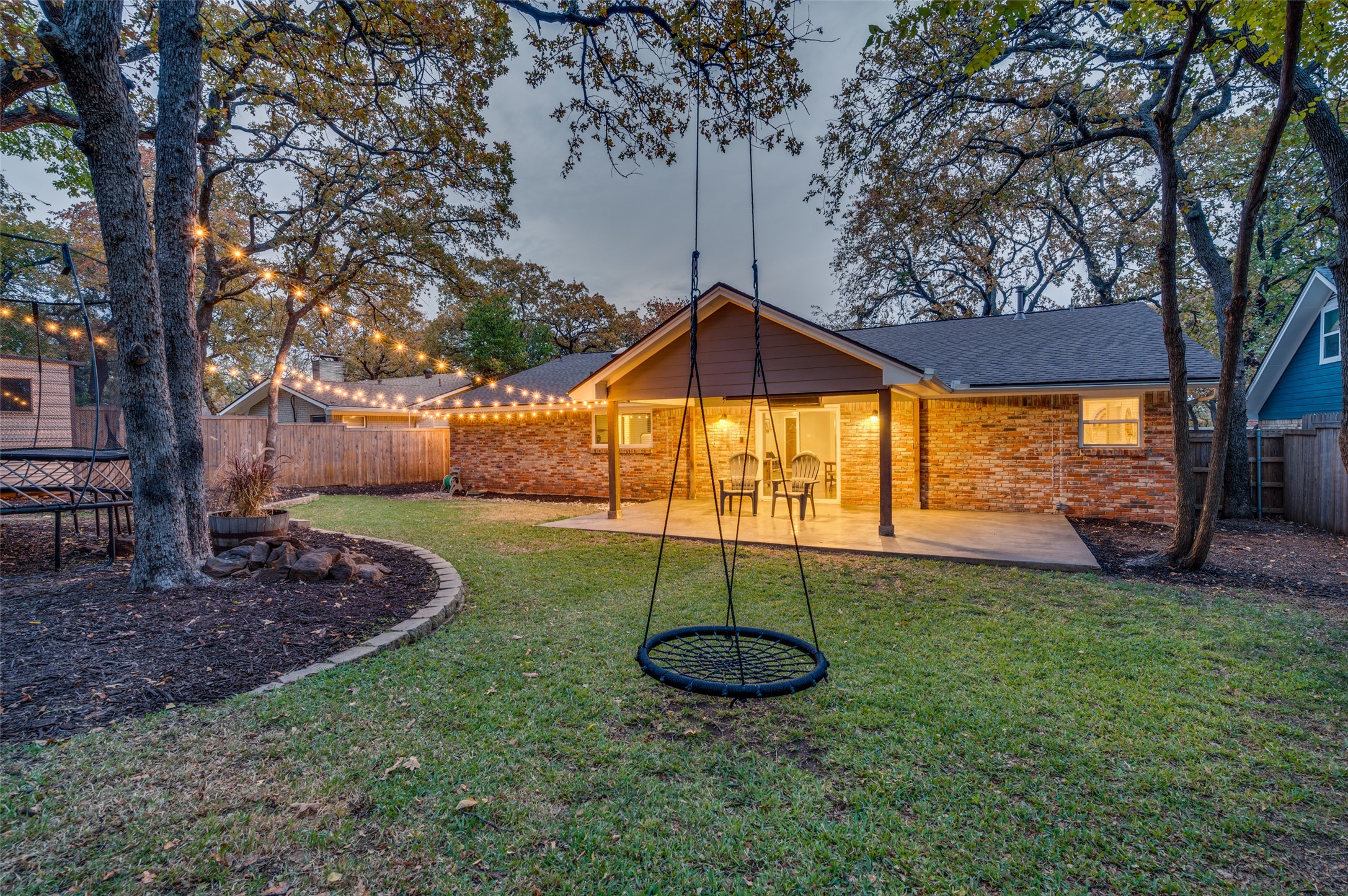 1109 Forest Oaks Lane