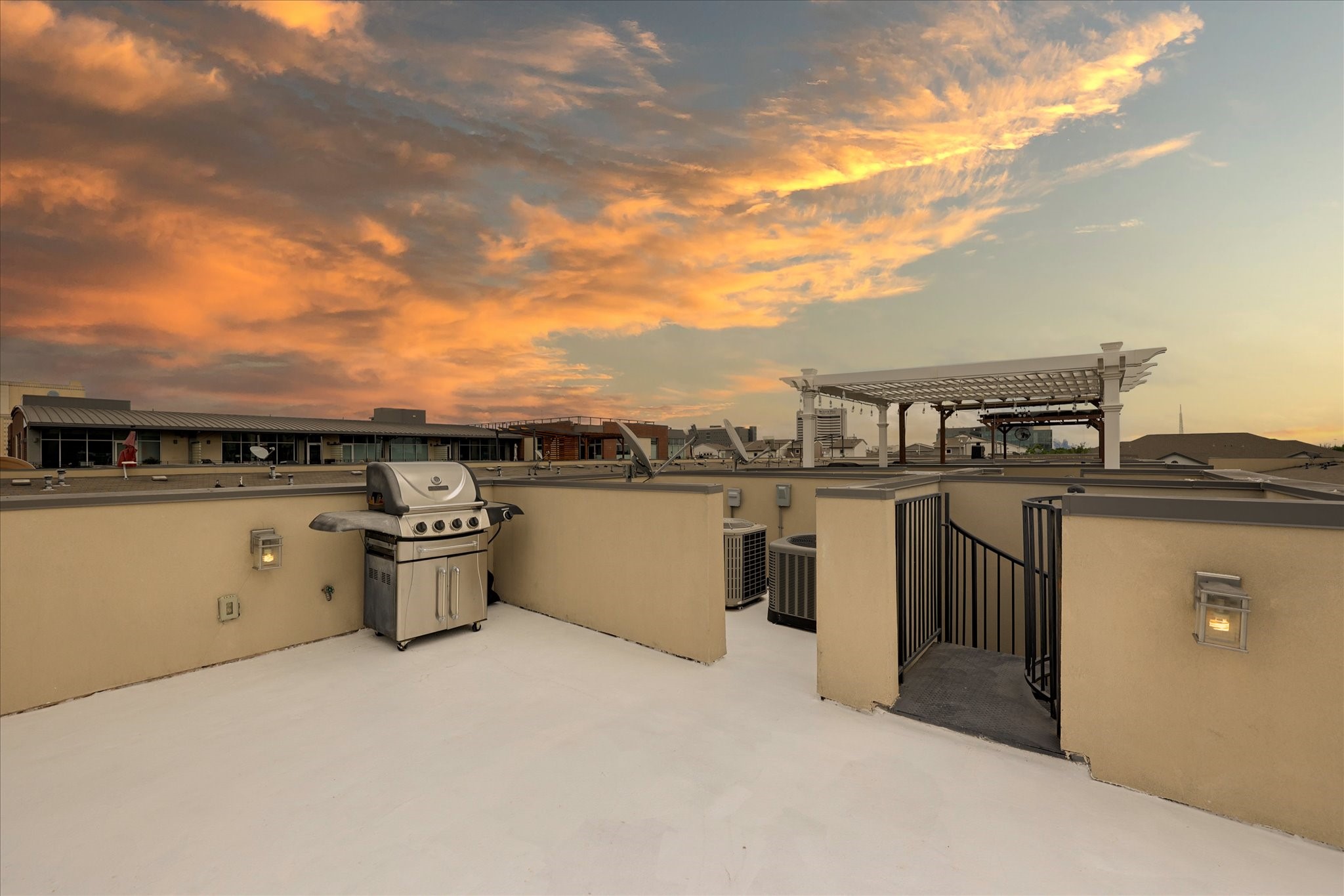 745 Cannen John Lane