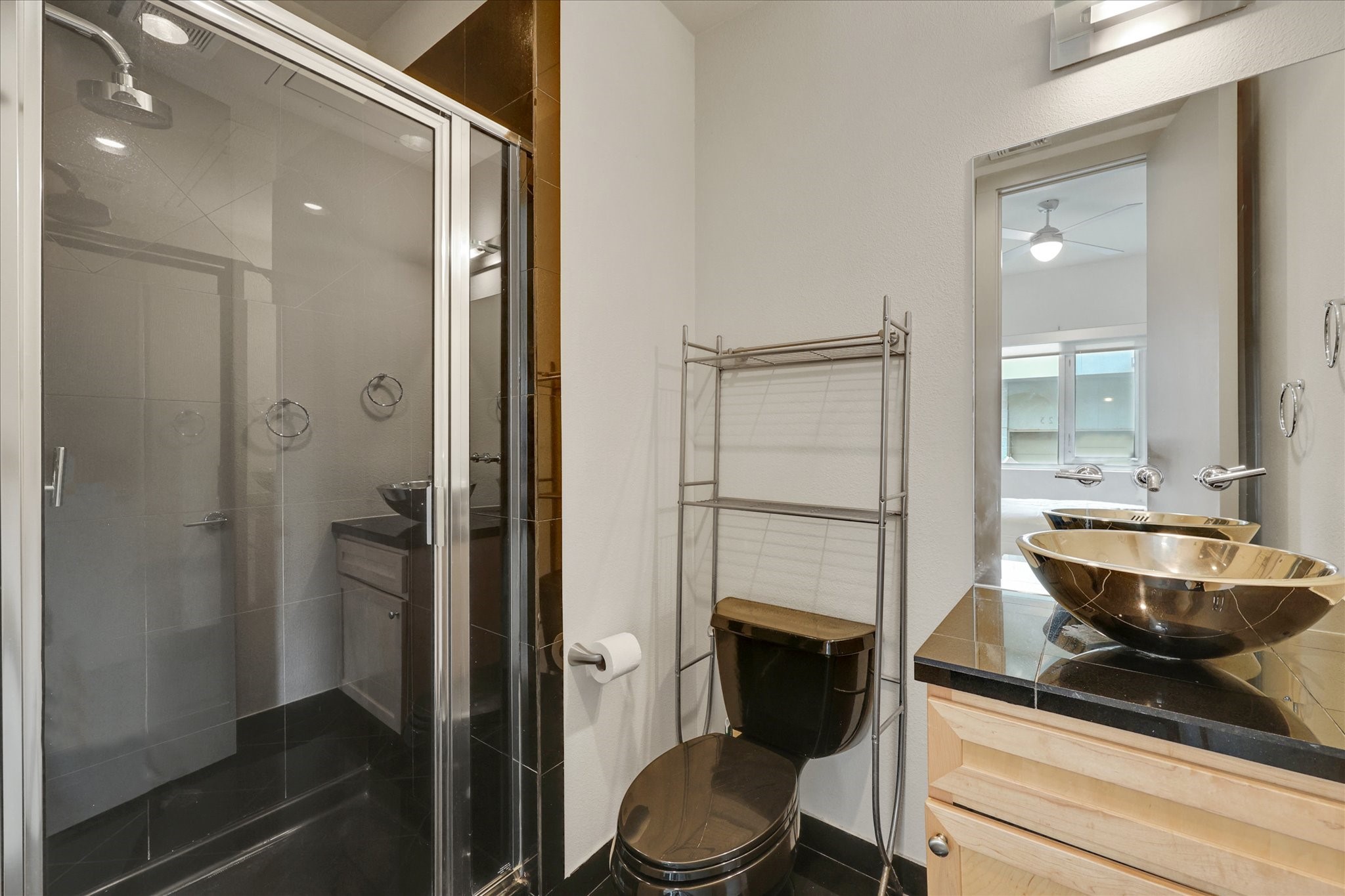 745 Cannen John Lane