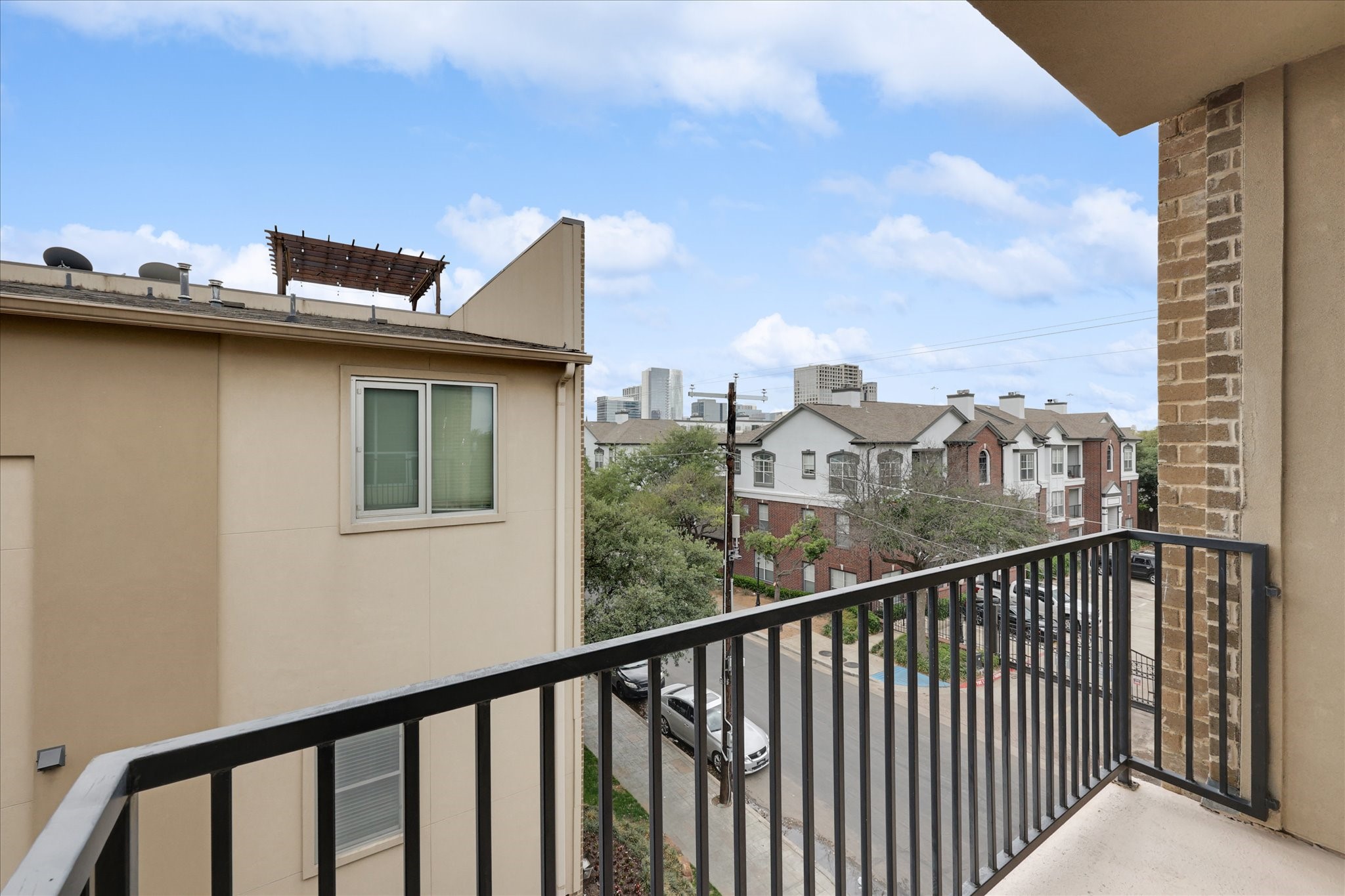 745 Cannen John Lane