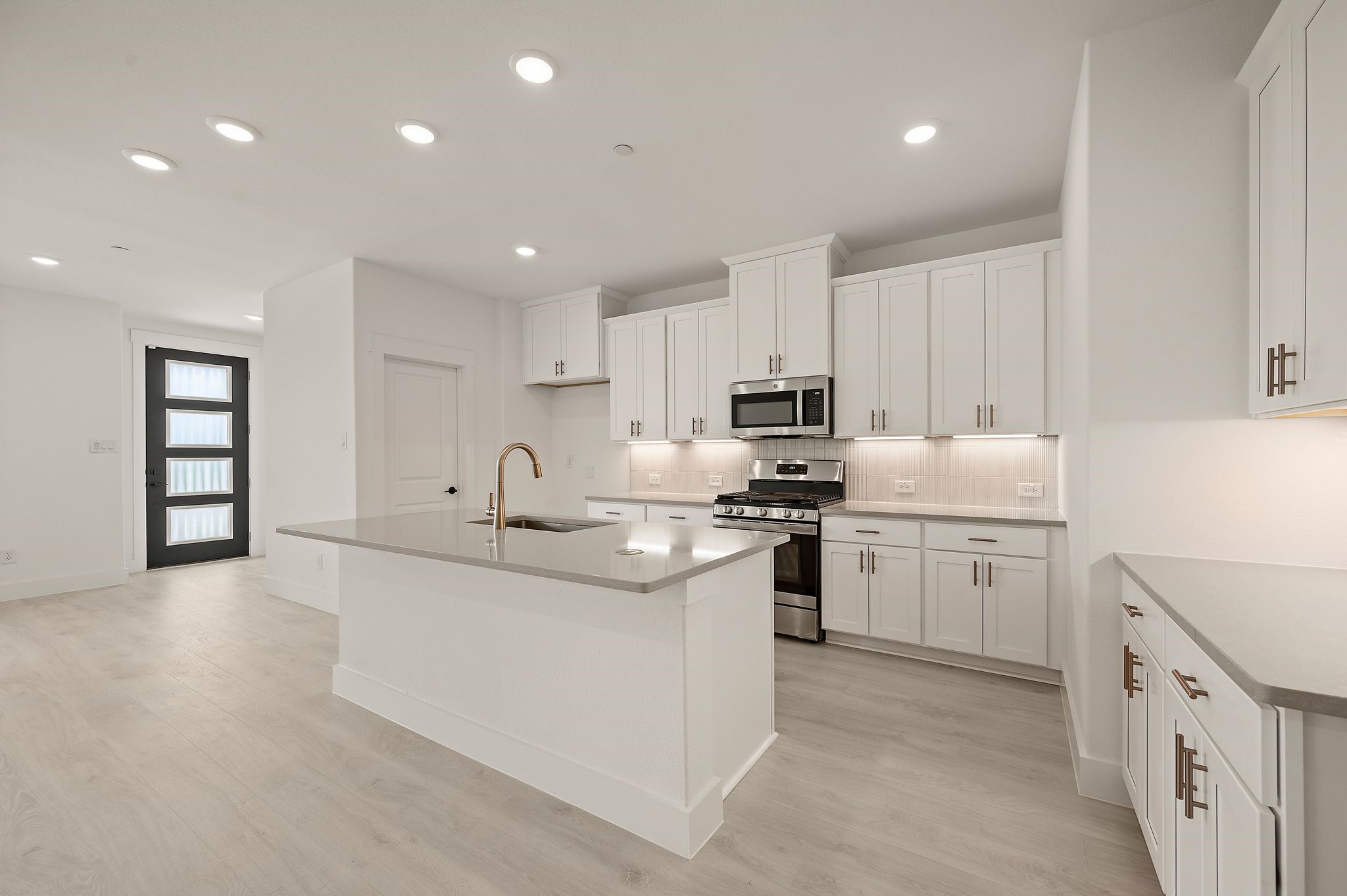 2628 Red Tailed Hawk Lane