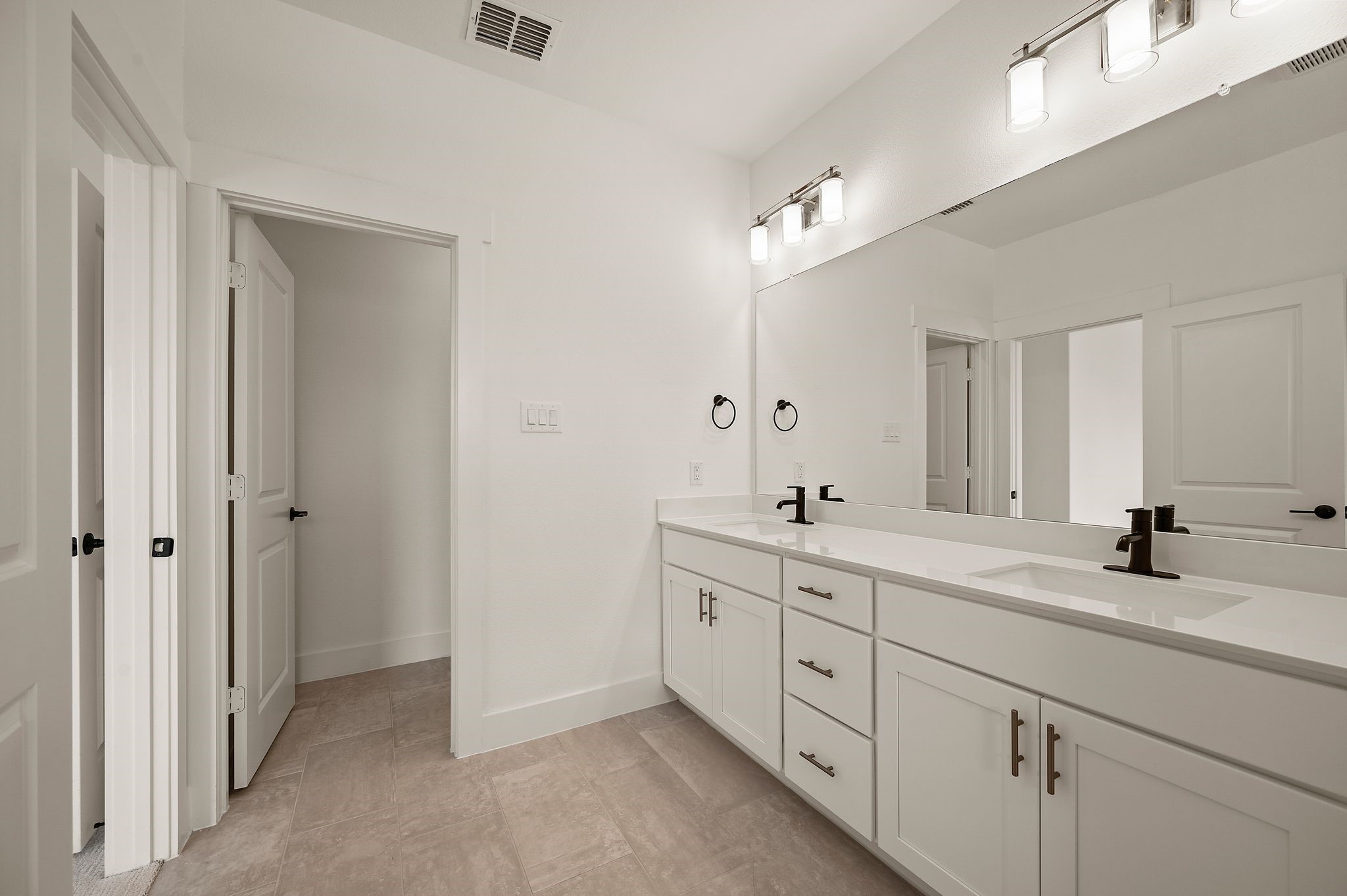 2628 Red Tailed Hawk Lane