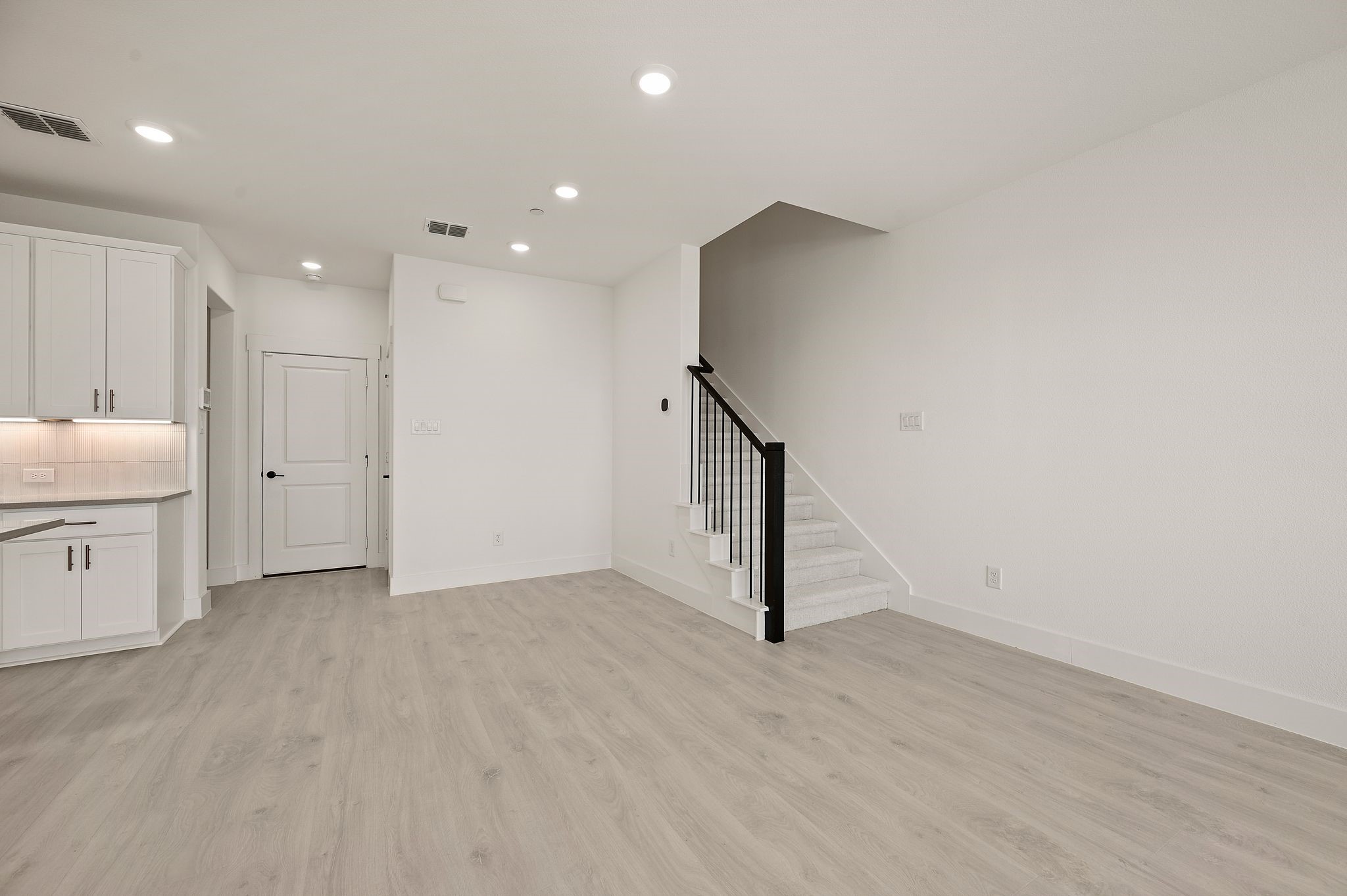 2628 Red Tailed Hawk Lane